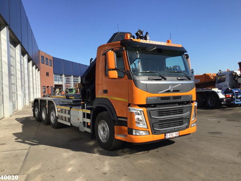 Volvo FM 420 8x2 HMF 28 ton/meter laadkraan Welvaarts weighing system - Hákový nosič kontajnerov, Auto s hydraulickou rukou: obrázok 5 Volvo FM 420 8x2 HMF 28 ton/meter laadkraan Welvaarts weighing system - Hákový nosič kontajnerov, Auto s hydraulickou rukou: obrázok 5