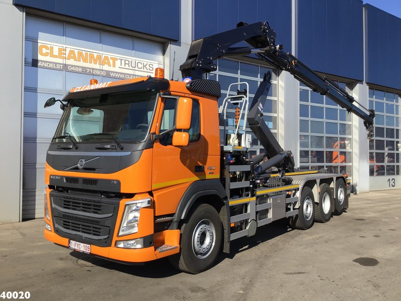 Volvo FM 420 8x2 HMF 28 ton/meter laadkraan Welvaarts weighing system - Hákový nosič kontajnerov, Auto s hydraulickou rukou: obrázok 1 Volvo FM 420 8x2 HMF 28 ton/meter laadkraan Welvaarts weighing system - Hákový nosič kontajnerov, Auto s hydraulickou rukou: obrázok 1