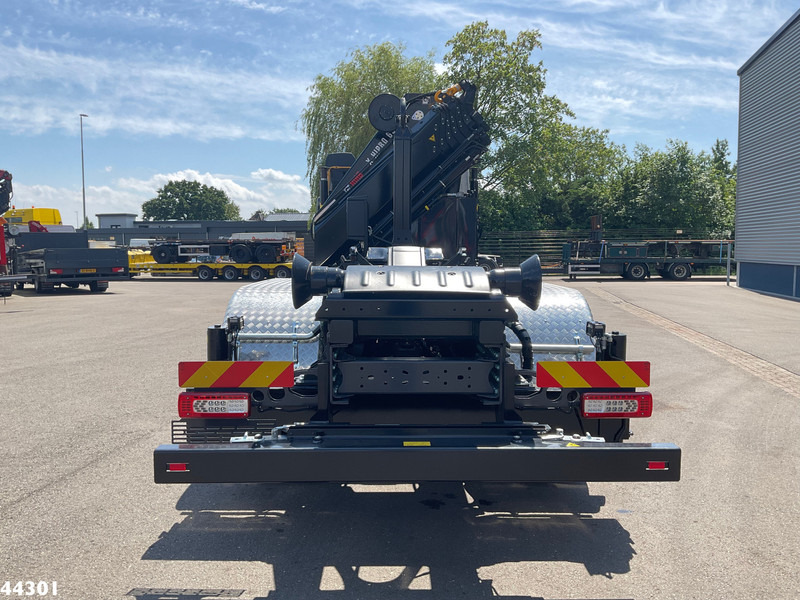 Volvo FMX 500 8x4 Euro 6 Hiab 65 Tonmeter laadkraan + Multilift 25 Ton haakarmsysteem NEW AND UNUSED! - Hákový nosič kontajnerov, Auto s hydraulickou rukou: obrázok 3 Volvo FMX 500 8x4 Euro 6 Hiab 65 Tonmeter laadkraan + Multilift 25 Ton haakarmsysteem NEW AND UNUSED! - Hákový nosič kontajnerov, Auto s hydraulickou rukou: obrázok 3