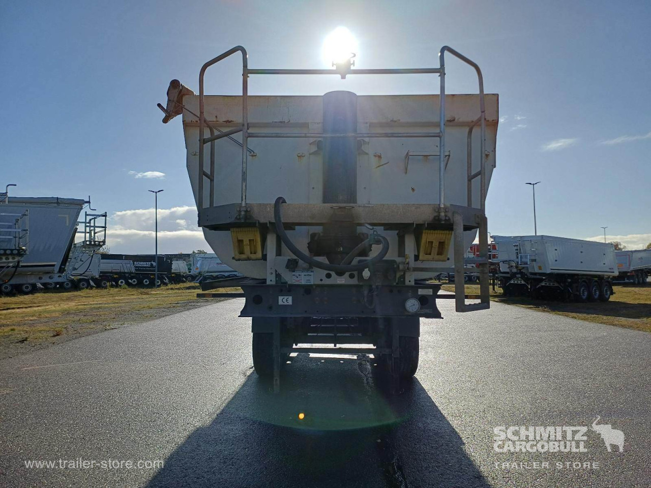 Náves sklápěcí LANGENDORF Auflieger Kipper Stahlrundmulde 24m³: obrázok 10