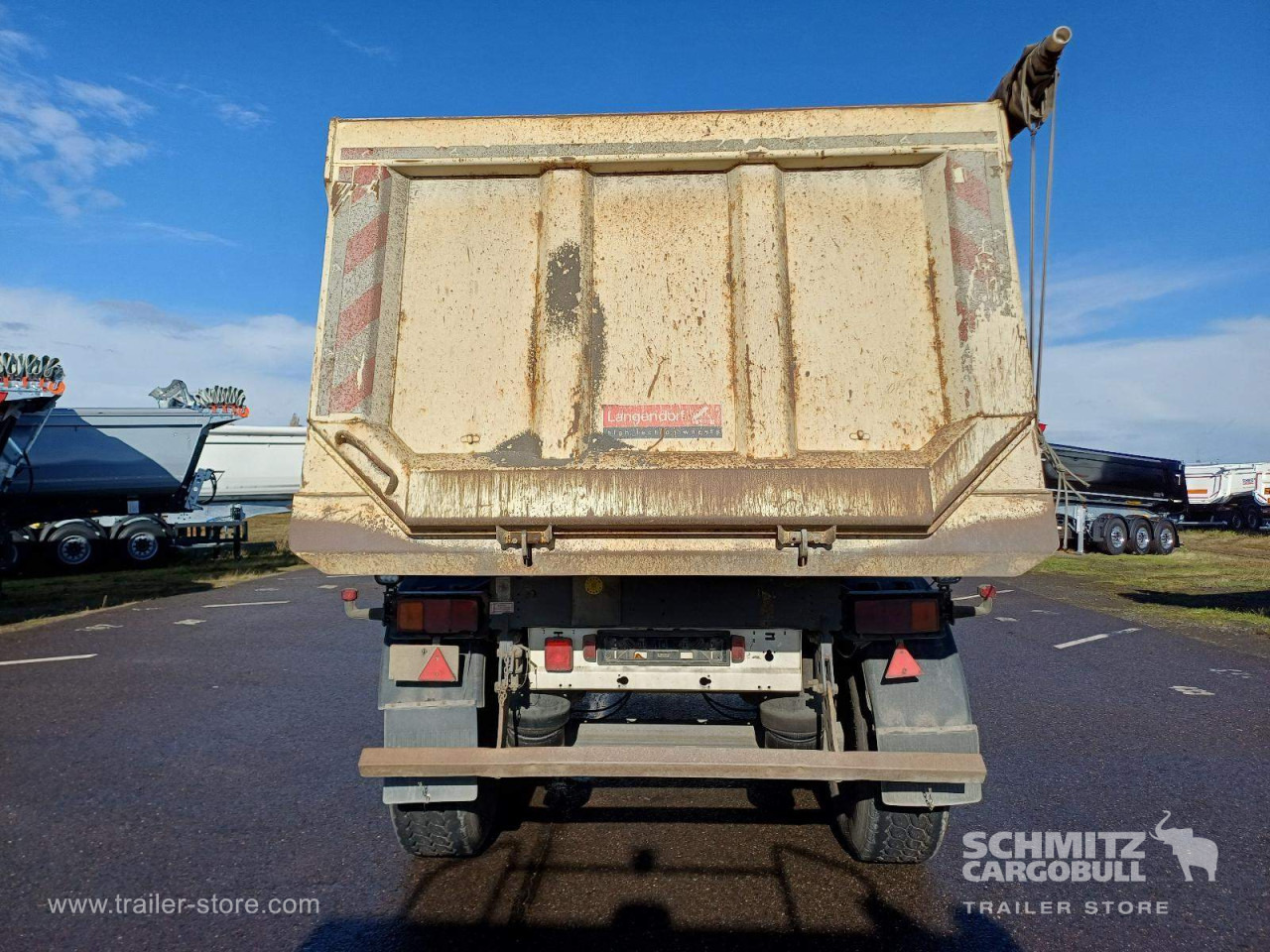 Náves sklápěcí LANGENDORF Auflieger Kipper Stahlrundmulde 24m³: obrázok 9