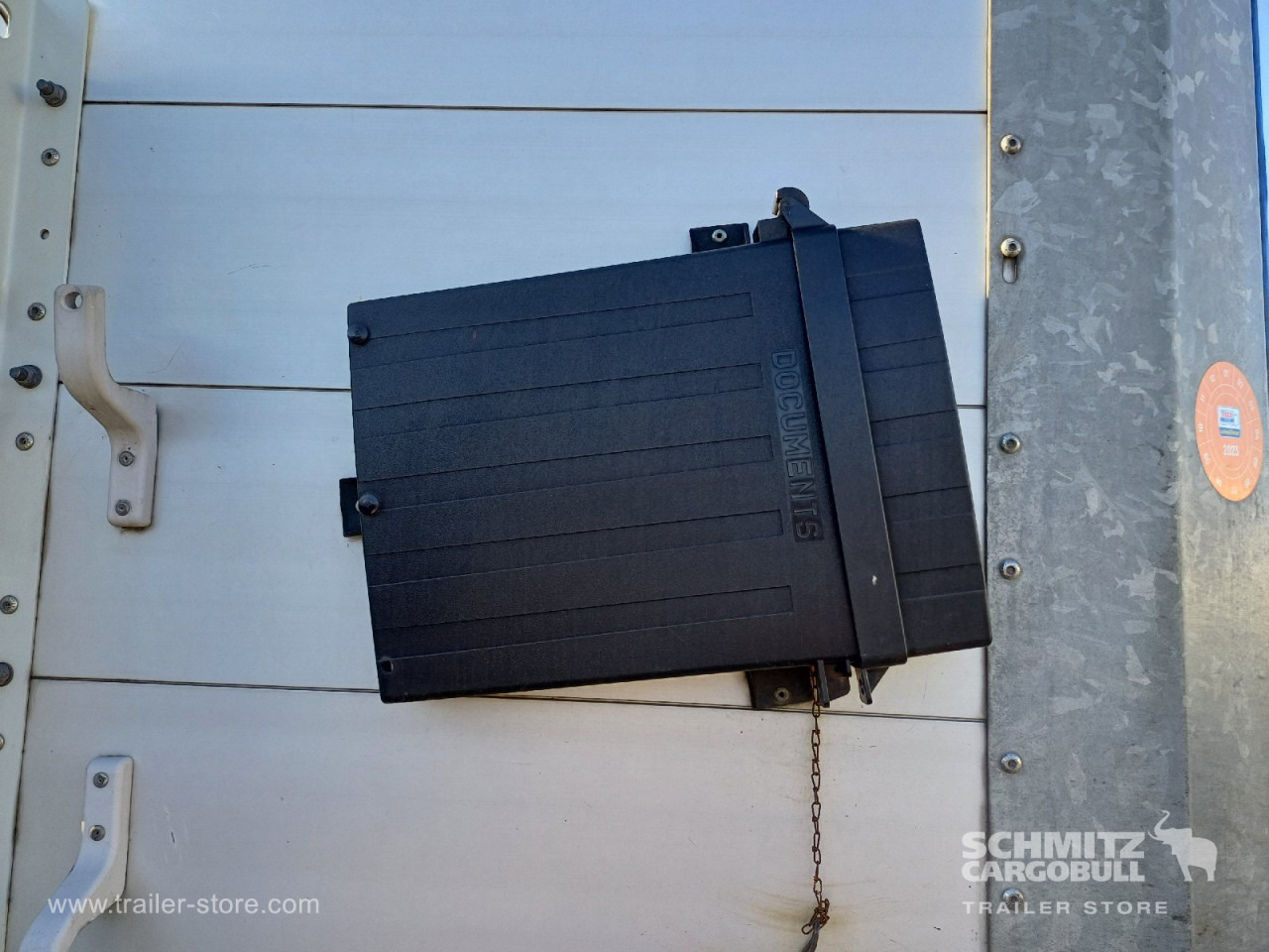 SCHMITZ Auflieger Curtainsider Standard Forklift holder - Plachtový náves: obrázok 3 SCHMITZ Auflieger Curtainsider Standard Forklift holder - Plachtový náves: obrázok 3