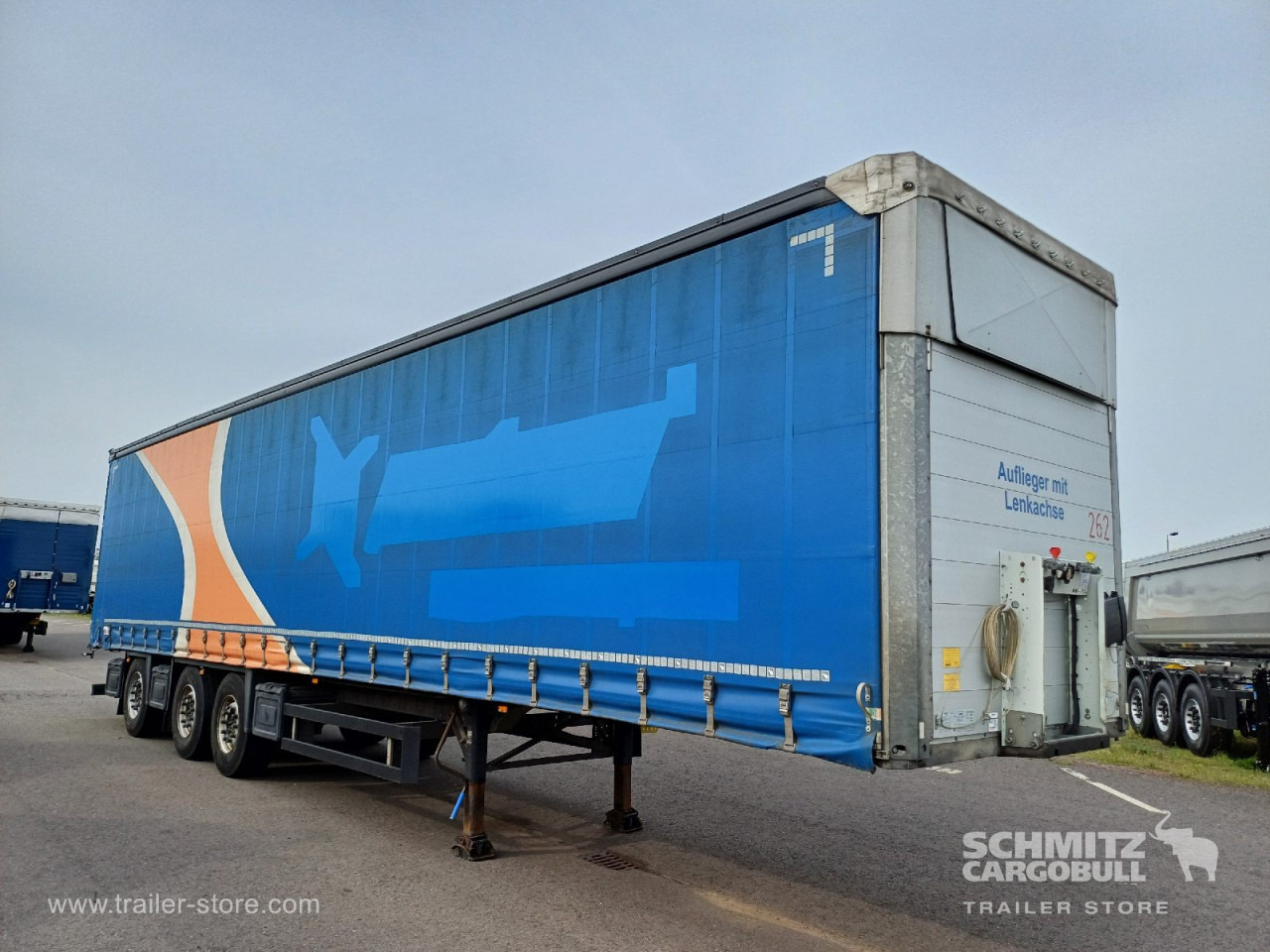 SCHMITZ Auflieger Curtainsider Standard Forklift holder - Plachtový náves: obrázok 1 SCHMITZ Auflieger Curtainsider Standard Forklift holder - Plachtový náves: obrázok 1