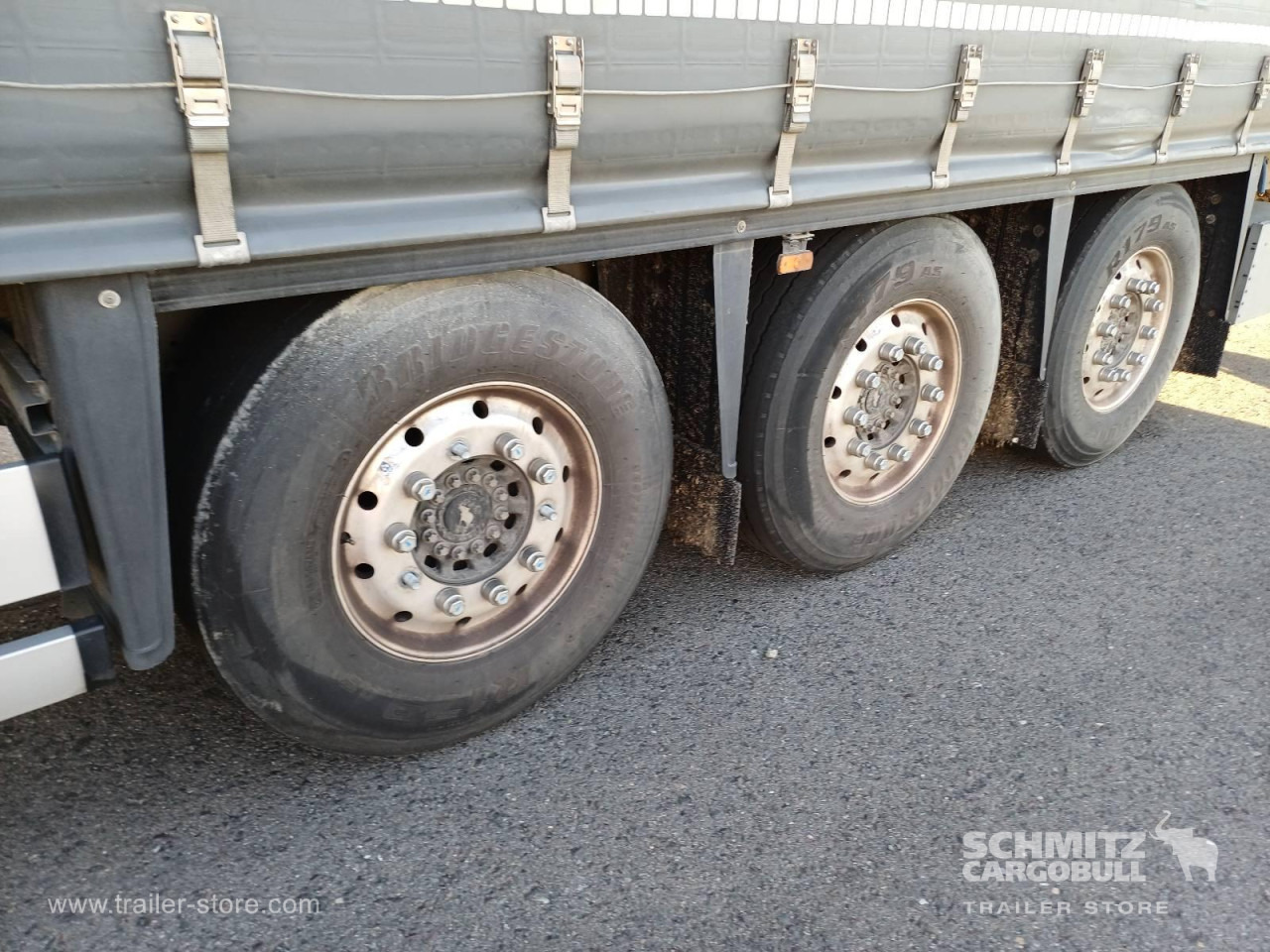 SCHMITZ Auflieger Curtainsider Standard - Plachtový náves: obrázok 4 SCHMITZ Auflieger Curtainsider Standard - Plachtový náves: obrázok 4