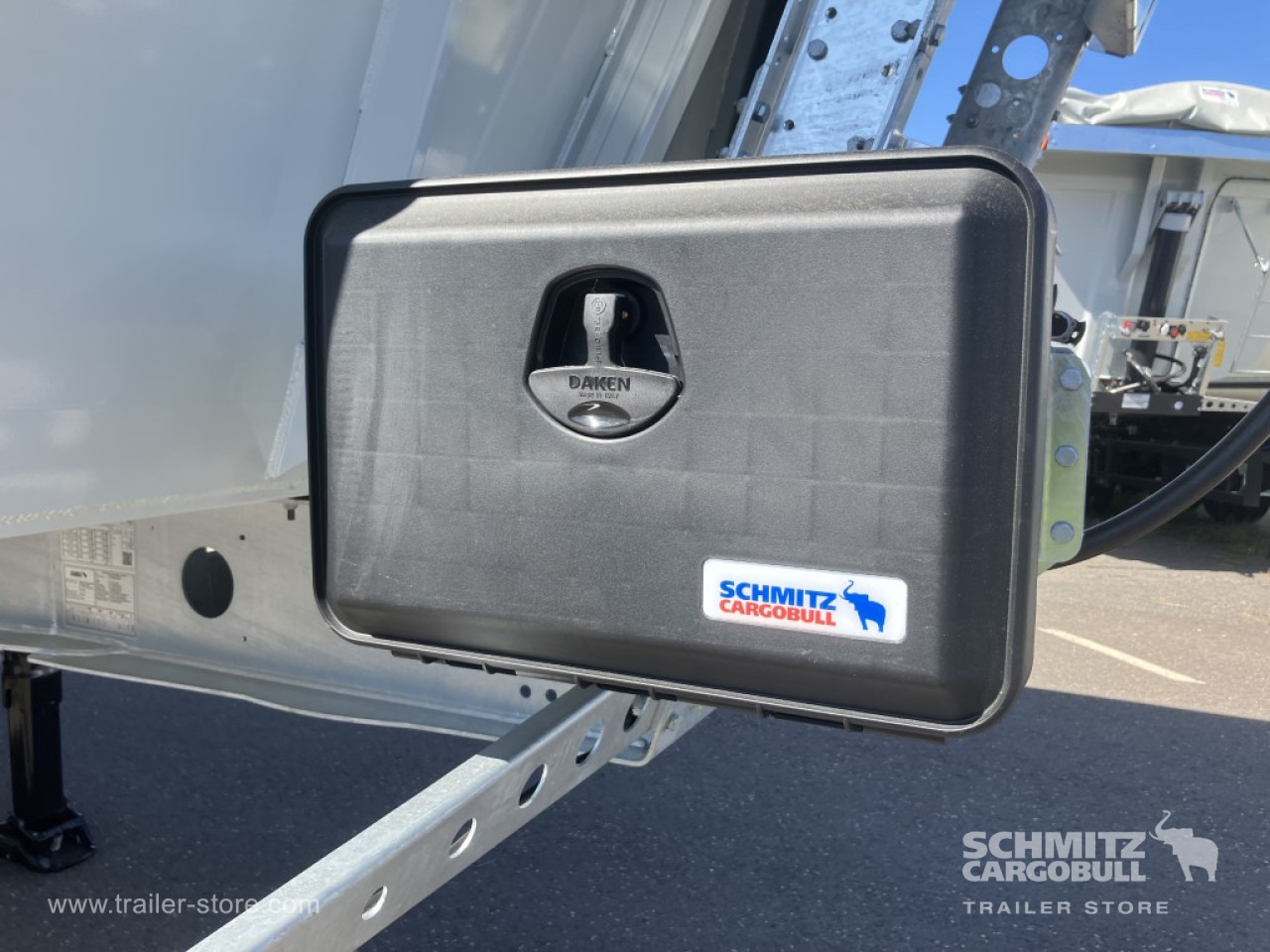 SCHMITZ Auflieger Kipper Alukastenmulde 52m³ - Náves sklápěcí: obrázok 3 SCHMITZ Auflieger Kipper Alukastenmulde 52m³ - Náves sklápěcí: obrázok 3
