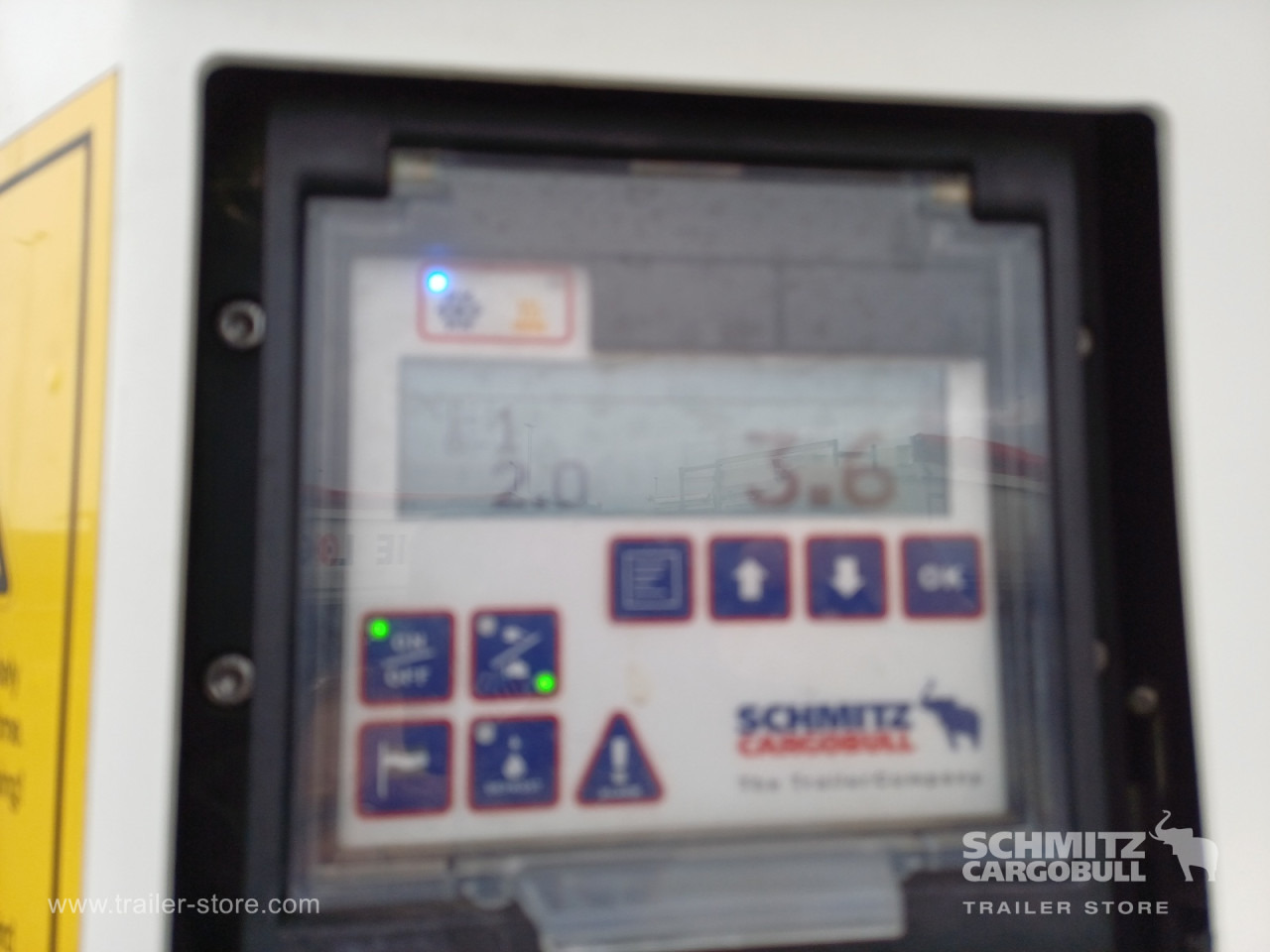 SCHMITZ Auflieger Tiefkühler Fleischhang - Náves izotermické: obrázok 3 SCHMITZ Auflieger Tiefkühler Fleischhang - Náves izotermické: obrázok 3