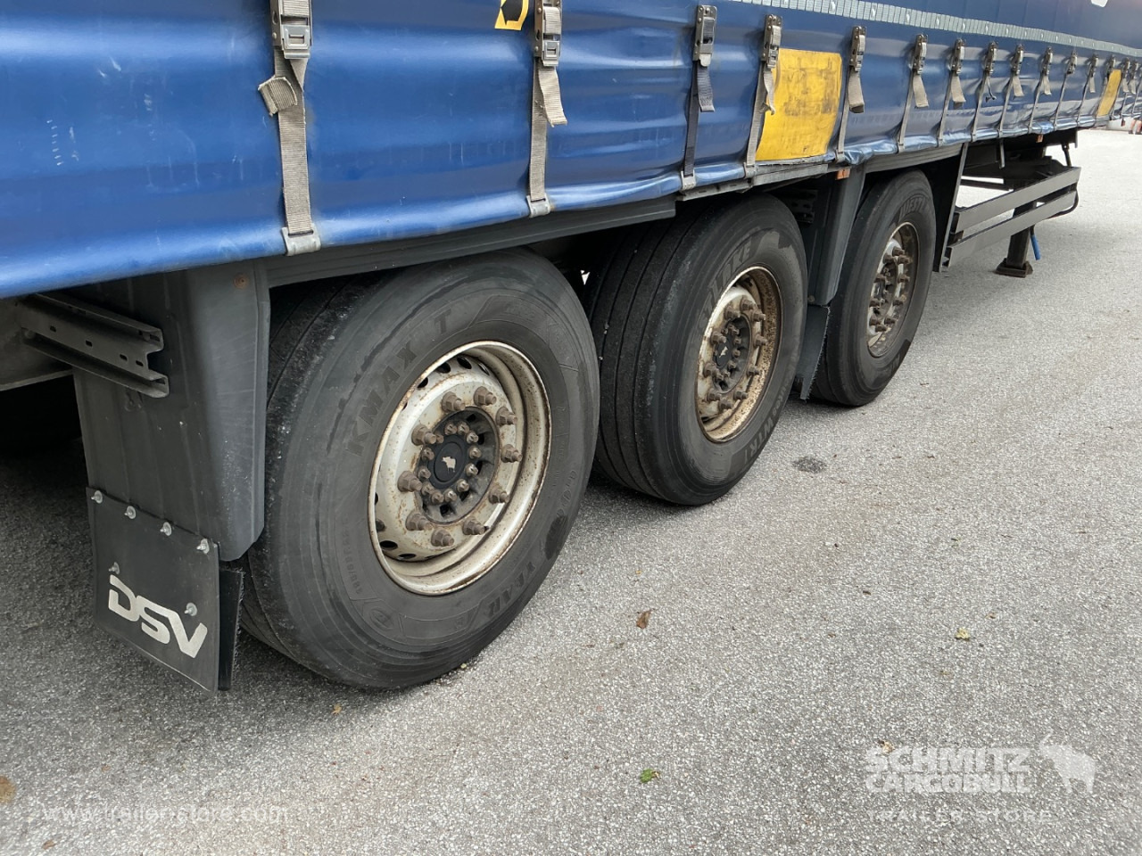 SCHMITZ Curtainsider Standard - Plachtový náves: obrázok 2 SCHMITZ Curtainsider Standard - Plachtový náves: obrázok 2