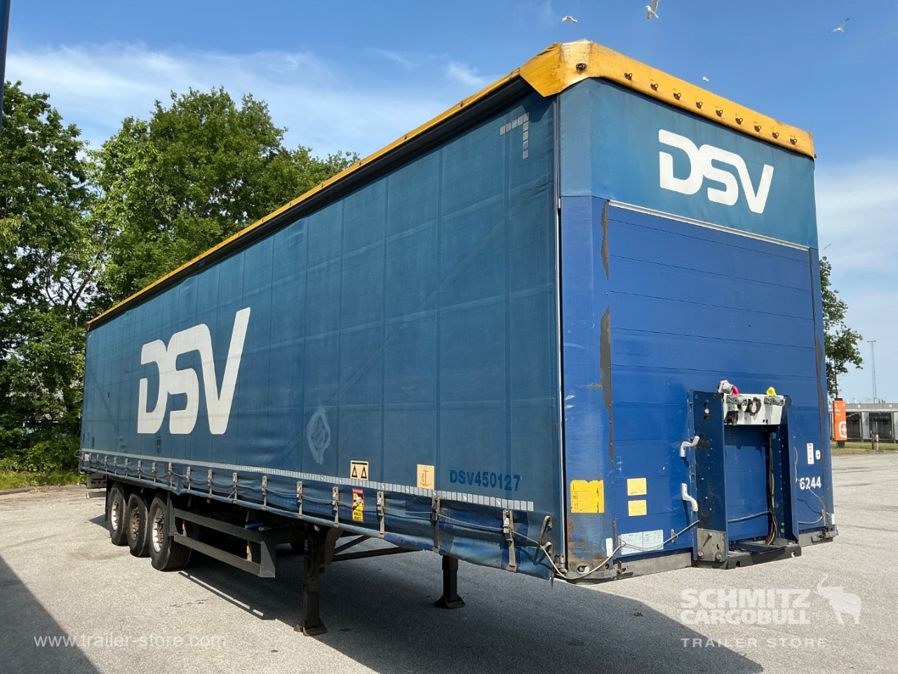 SCHMITZ Curtainsider Standard - Plachtový náves: obrázok 1 SCHMITZ Curtainsider Standard - Plachtový náves: obrázok 1