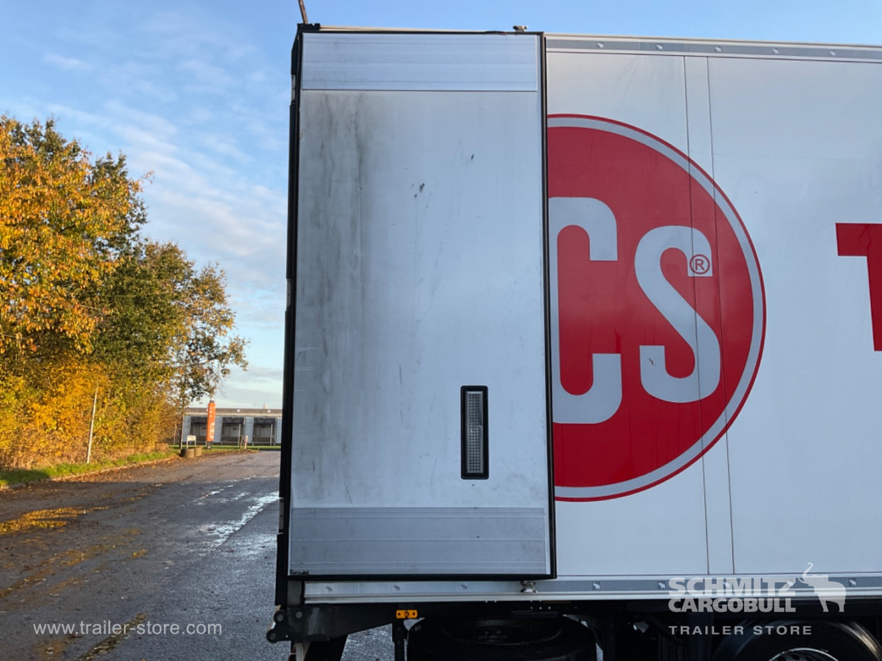SCHMITZ Reefer Standard Double deck - Náves izotermické: obrázok 3 SCHMITZ Reefer Standard Double deck - Náves izotermické: obrázok 3