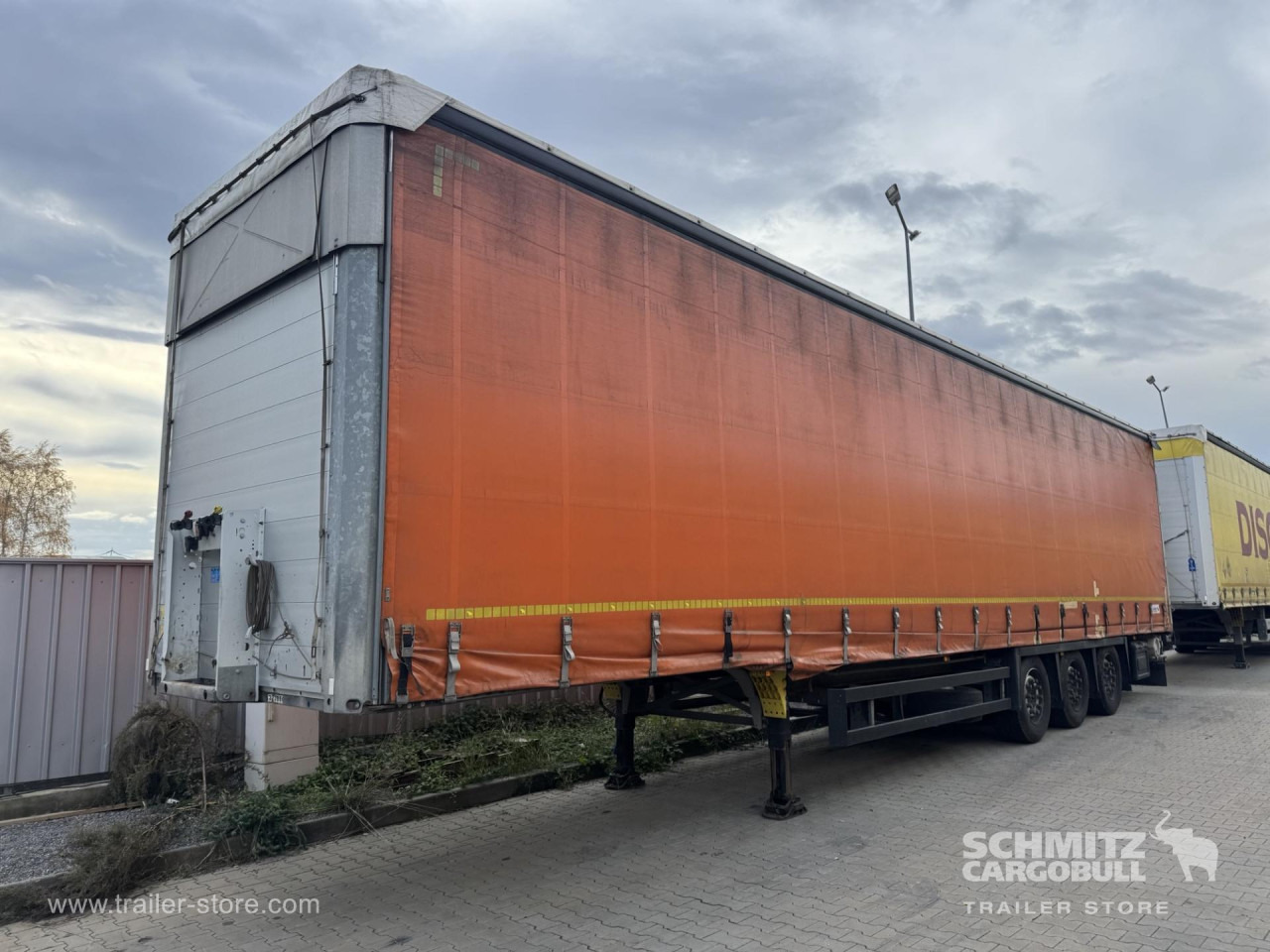 SCHMITZ Curtainsider Mega - Plachtový náves: obrázok 4 SCHMITZ Curtainsider Mega - Plachtový náves: obrázok 4