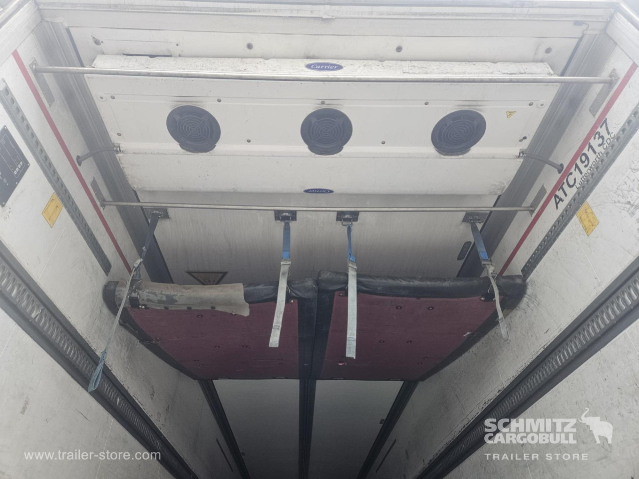 SCHMITZ Reefer Multitemp Taillift - Náves izotermické: obrázok 5 SCHMITZ Reefer Multitemp Taillift - Náves izotermické: obrázok 5