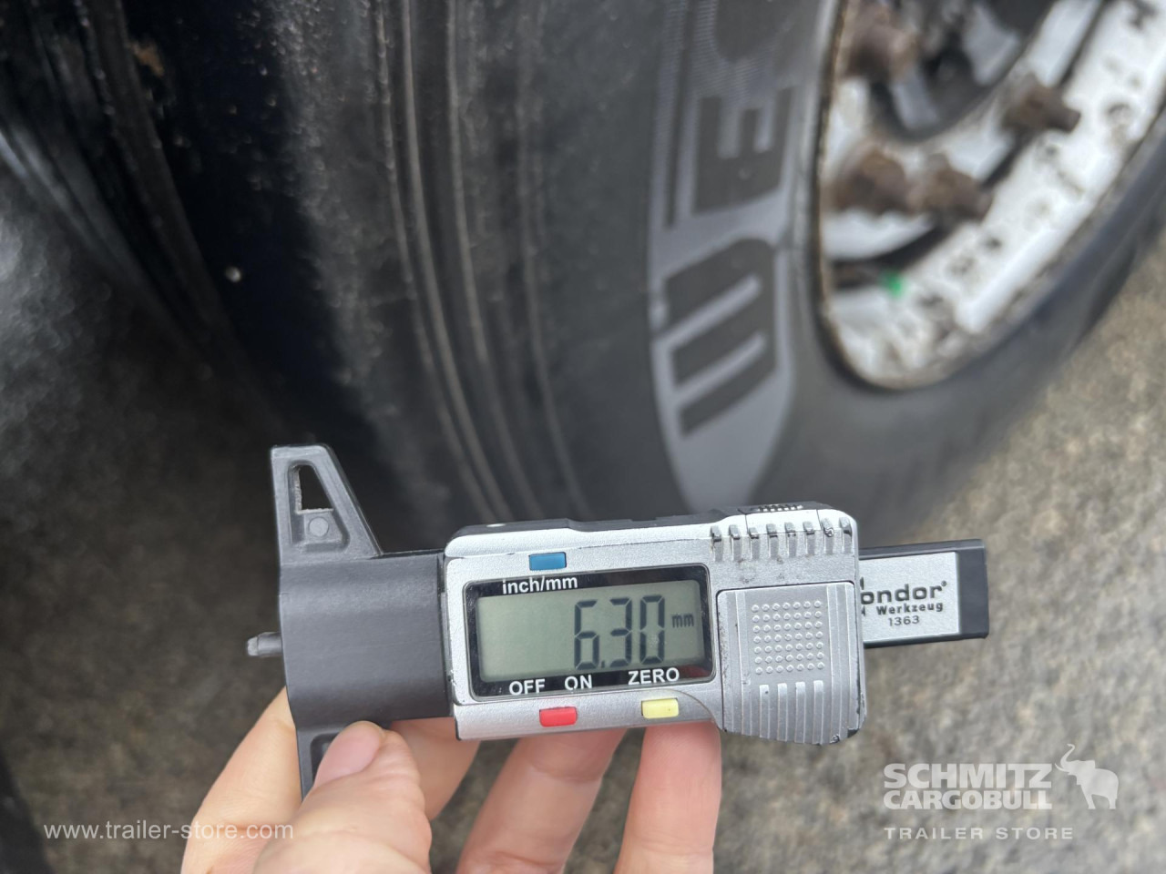 SCHMITZ Curtainsider Mega - Plachtový náves: obrázok 3 SCHMITZ Curtainsider Mega - Plachtový náves: obrázok 3