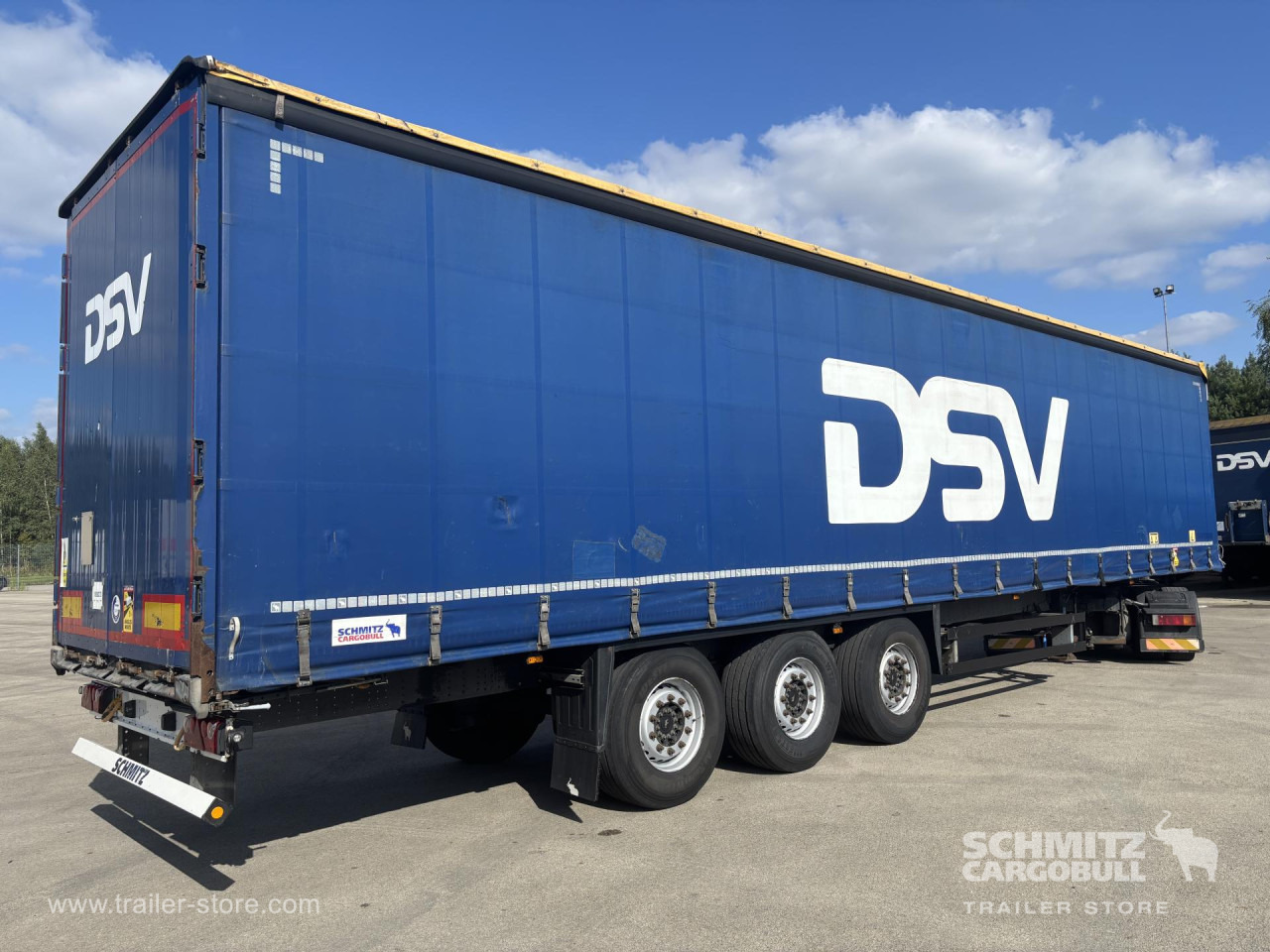 SCHMITZ Curtainsider Standard - Plachtový náves: obrázok 1 SCHMITZ Curtainsider Standard - Plachtový náves: obrázok 1