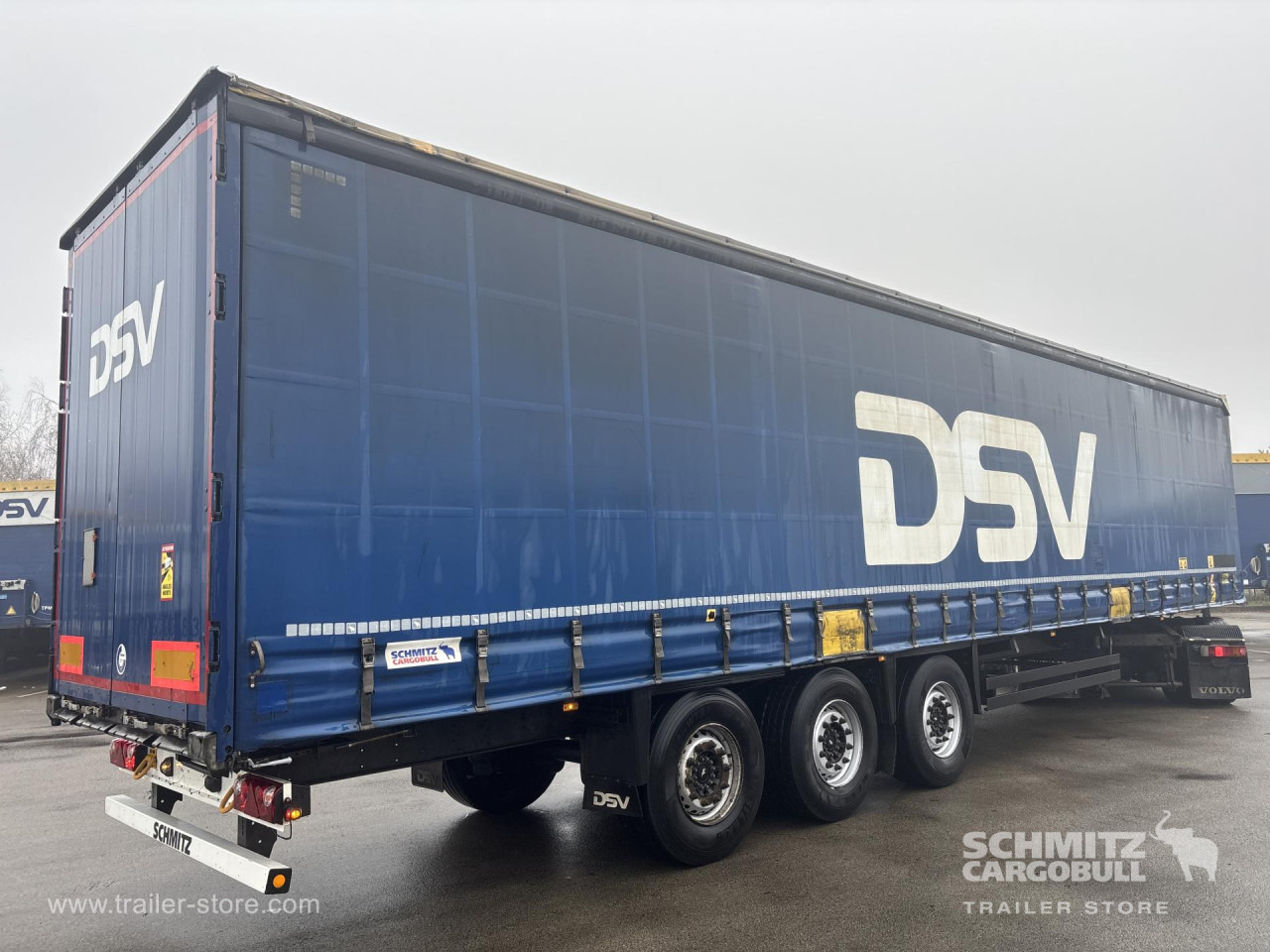 SCHMITZ Curtainsider Standard - Plachtový náves: obrázok 1 SCHMITZ Curtainsider Standard - Plachtový náves: obrázok 1