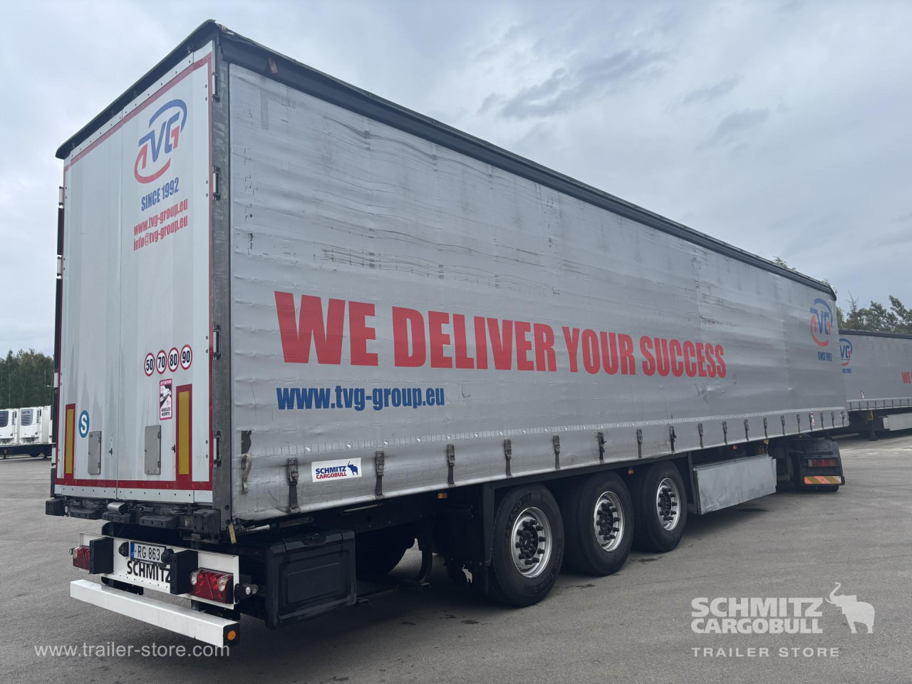 SCHMITZ Curtainsider Standard - Plachtový náves: obrázok 1 SCHMITZ Curtainsider Standard - Plachtový náves: obrázok 1