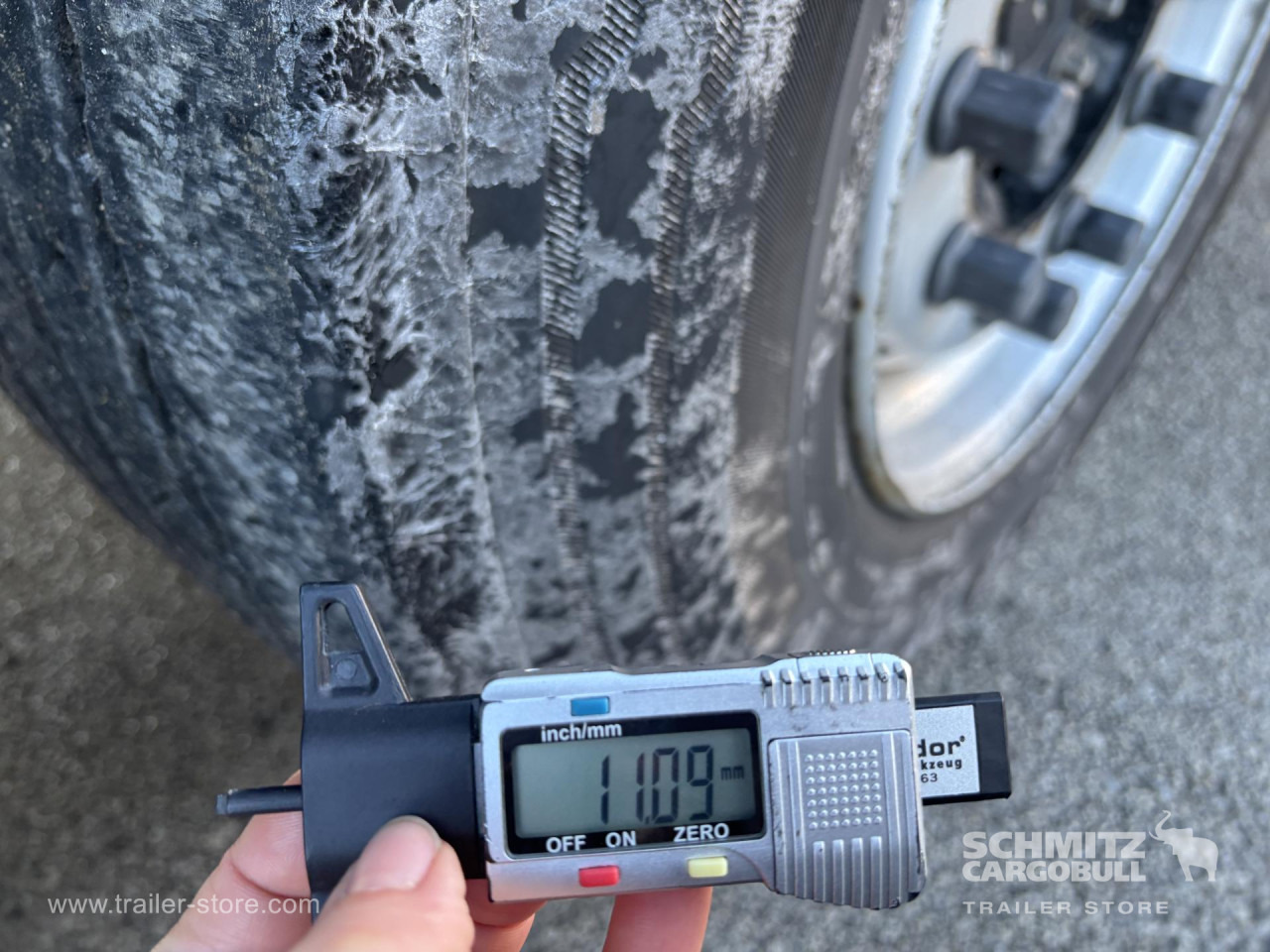 SCHMITZ Reefer Standard Double deck - Náves izotermické: obrázok 3 SCHMITZ Reefer Standard Double deck - Náves izotermické: obrázok 3