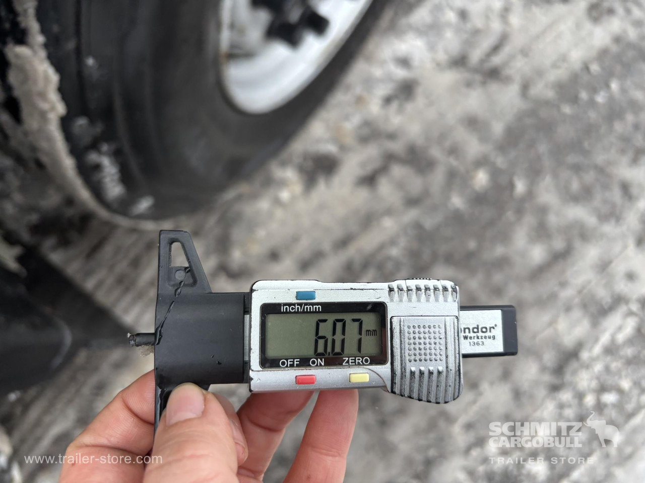 SCHMITZ Reefer Standard Double deck - Náves izotermické: obrázok 5 SCHMITZ Reefer Standard Double deck - Náves izotermické: obrázok 5