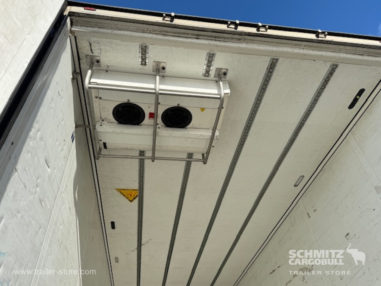 SCHMITZ Oplegger Vries Multitemp - Náves izotermické: obrázok 2 SCHMITZ Oplegger Vries Multitemp - Náves izotermické: obrázok 2