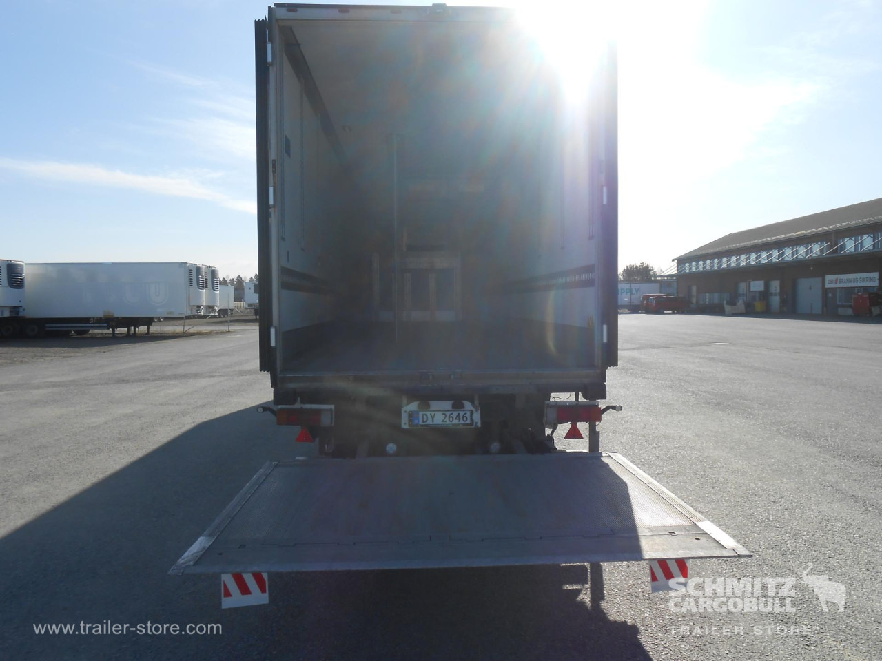 SCHMITZ Reefer Multitemp Taillift - Náves izotermické: obrázok 5 SCHMITZ Reefer Multitemp Taillift - Náves izotermické: obrázok 5