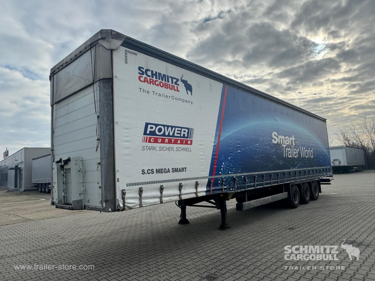SCHMITZ Curtainsider Mega - Plachtový náves: obrázok 4 SCHMITZ Curtainsider Mega - Plachtový náves: obrázok 4