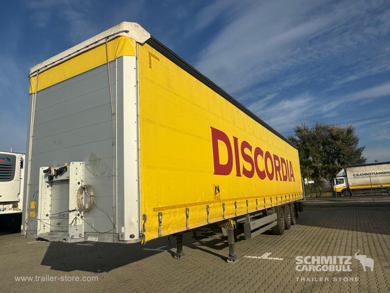 SCHMITZ Curtainsider Standard - Plachtový náves: obrázok 1 SCHMITZ Curtainsider Standard - Plachtový náves: obrázok 1