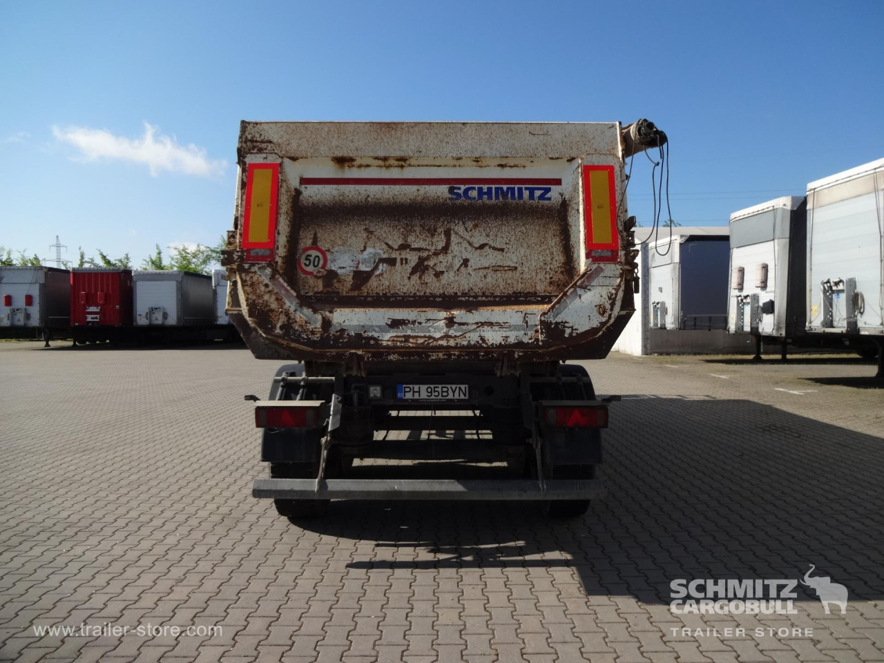 SCHMITZ Tipper Steel half pipe body 28m³ - Náves sklápěcí: obrázok 5 SCHMITZ Tipper Steel half pipe body 28m³ - Náves sklápěcí: obrázok 5