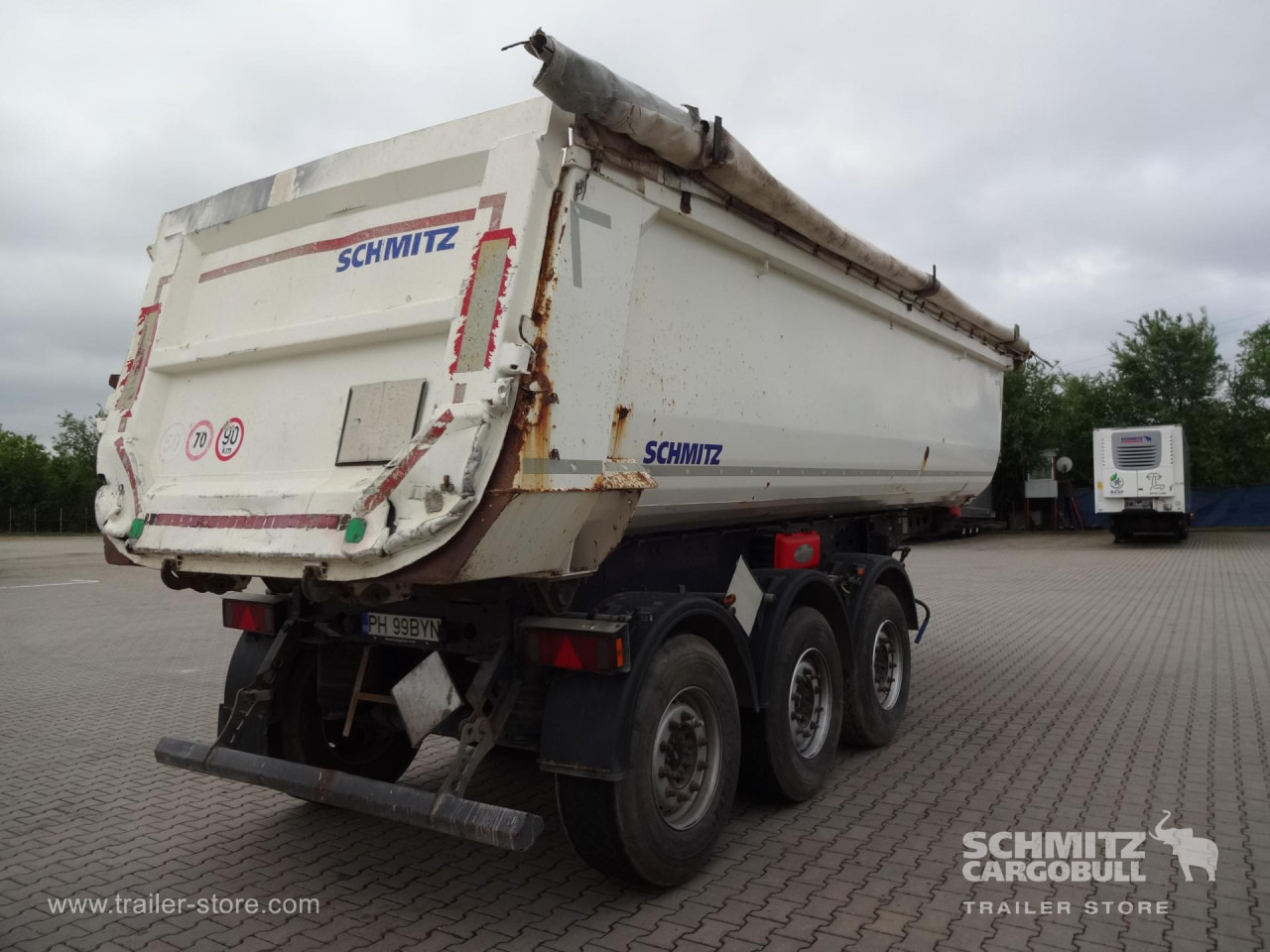 SCHMITZ Tipper Steel half pipe body 28m³ - Náves sklápěcí: obrázok 3 SCHMITZ Tipper Steel half pipe body 28m³ - Náves sklápěcí: obrázok 3