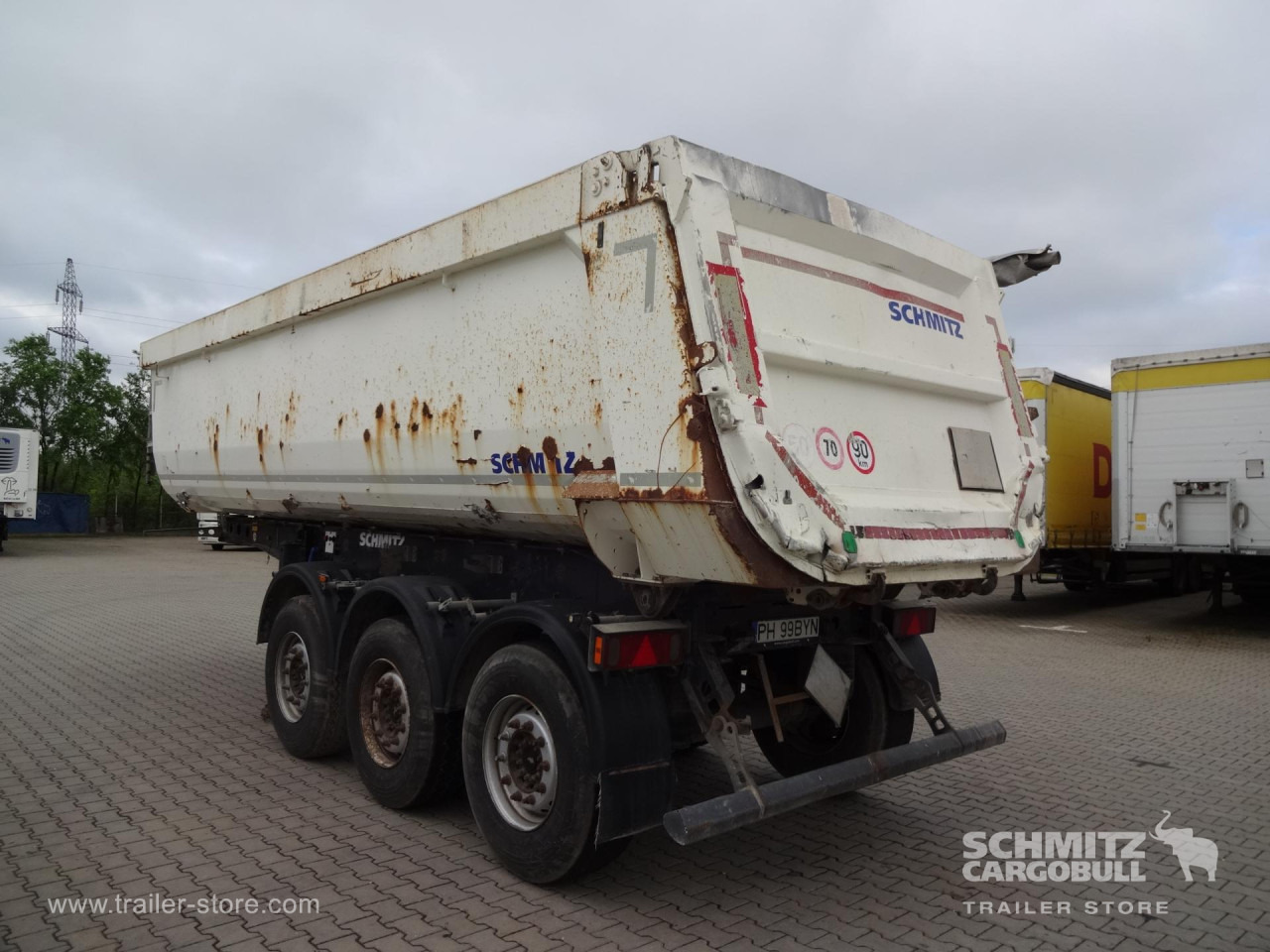 SCHMITZ Tipper Steel half pipe body 28m³ - Náves sklápěcí: obrázok 1 SCHMITZ Tipper Steel half pipe body 28m³ - Náves sklápěcí: obrázok 1
