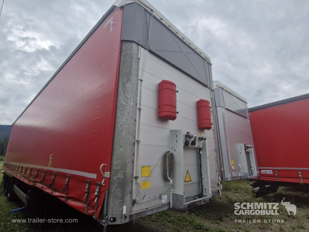 SCHMITZ Curtainsider Varios - Plachtový náves: obrázok 1 SCHMITZ Curtainsider Varios - Plachtový náves: obrázok 1