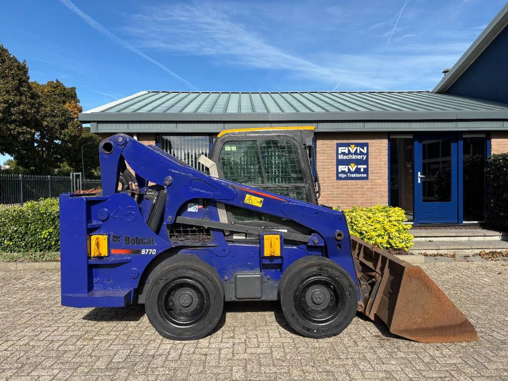 Bobcat S 770 - Šmykom riadený nakladač: obrázok 4 Bobcat S 770 - Šmykom riadený nakladač: obrázok 4