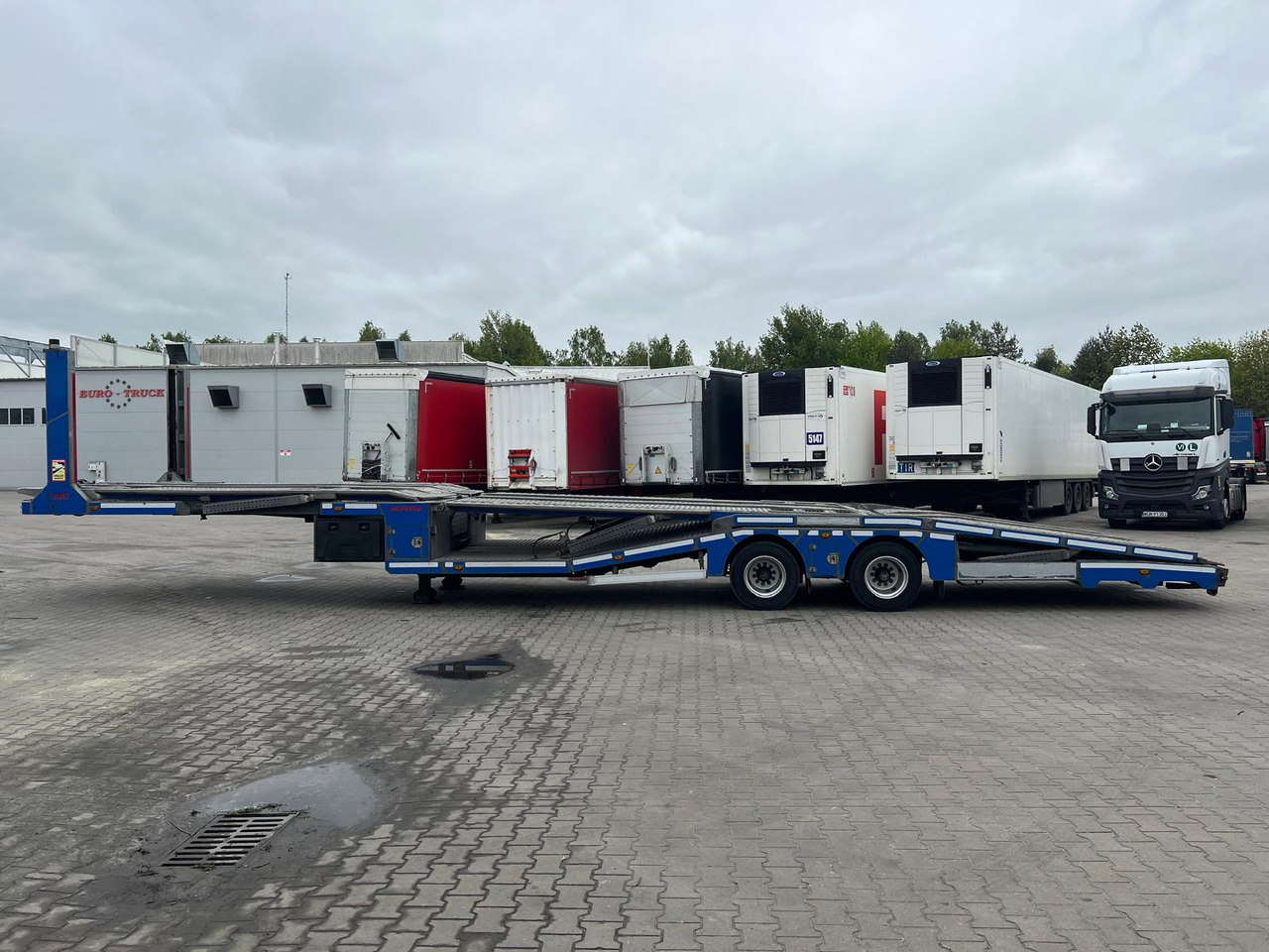 AKSOYLU YR2 autotransporter semi-trailer / 2023 - Náves prepravník áut: obrázok 4 AKSOYLU YR2 autotransporter semi-trailer / 2023 - Náves prepravník áut: obrázok 4