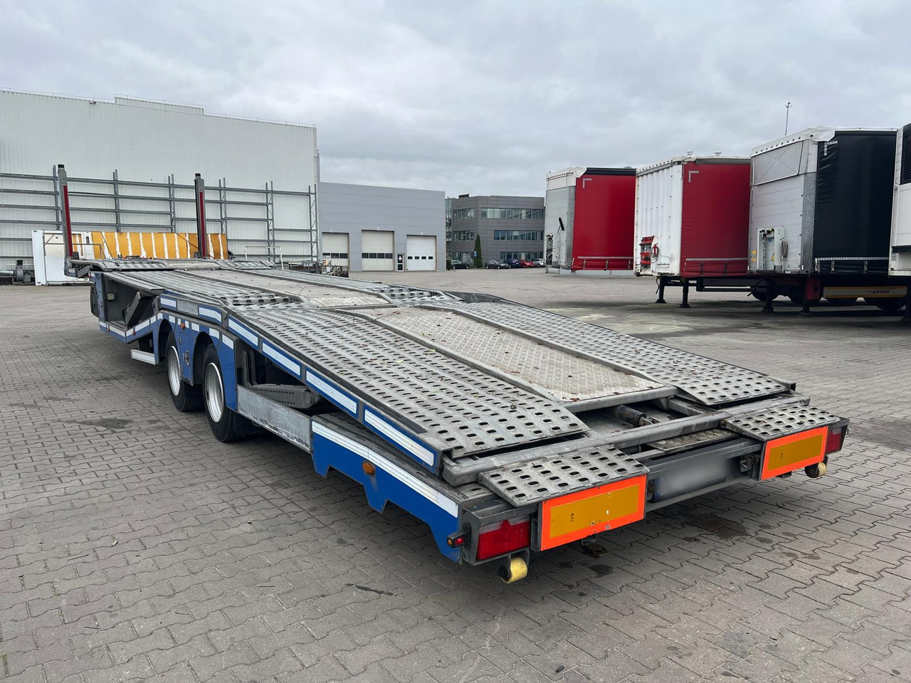 AKSOYLU YR2 autotransporter semi-trailer / 2023 - Náves prepravník áut: obrázok 3 AKSOYLU YR2 autotransporter semi-trailer / 2023 - Náves prepravník áut: obrázok 3