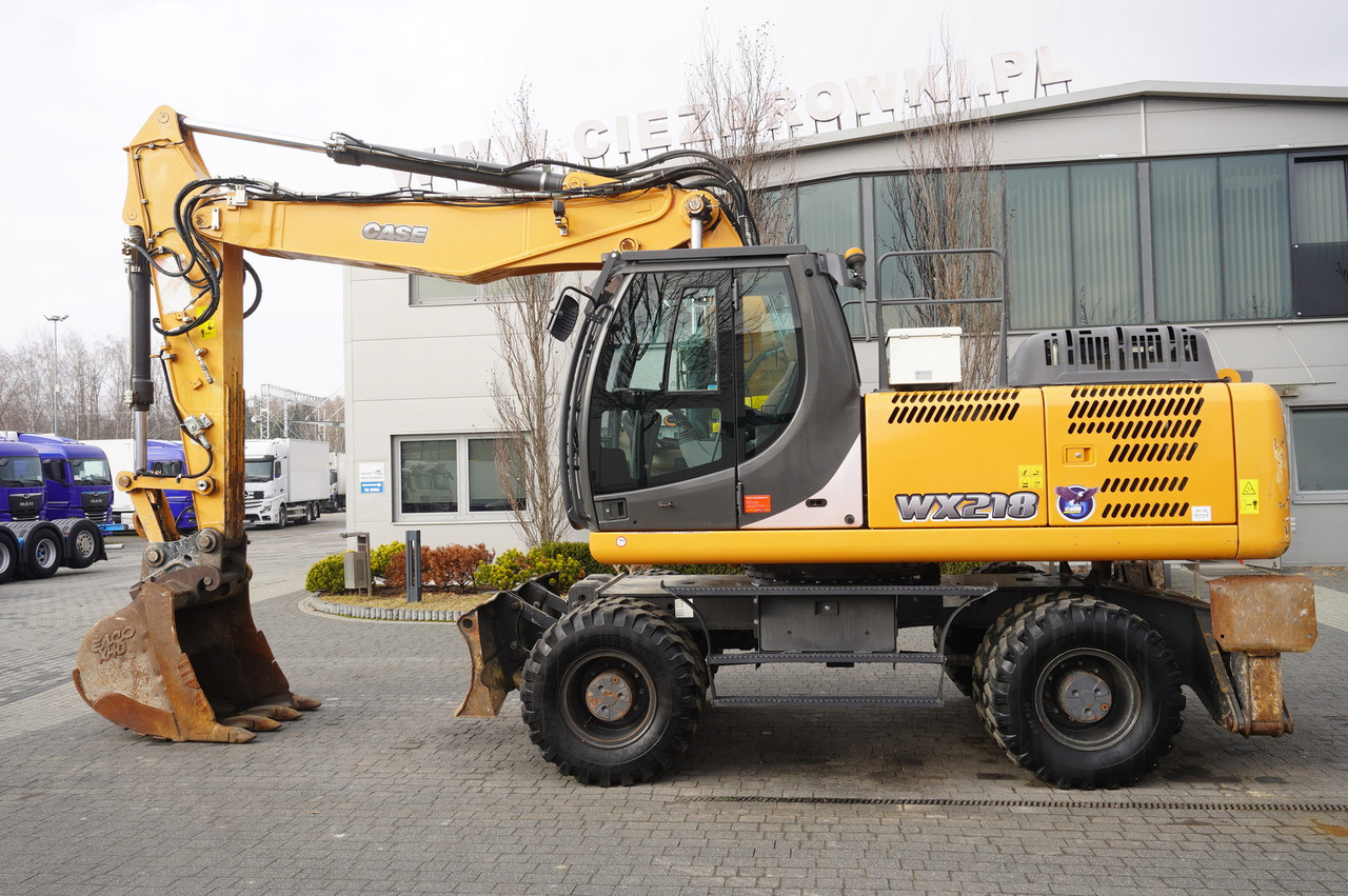 CASE WX218 / 23t wheeled excavator / 3 times folding arm - Kolesové rýpadlo: obrázok 1 CASE WX218 / 23t wheeled excavator / 3 times folding arm - Kolesové rýpadlo: obrázok 1
