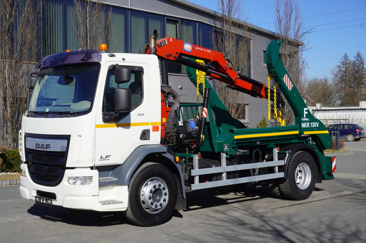DAF LF 18.310 E6 / Skip loader Fornal NKR 130V / HDS HMF 735 K2 / Manual gearbox - Hákový nosič kontajnerov, Auto s hydraulickou rukou: obrázok 1 DAF LF 18.310 E6 / Skip loader Fornal NKR 130V / HDS HMF 735 K2 / Manual gearbox - Hákový nosič kontajnerov, Auto s hydraulickou rukou: obrázok 1