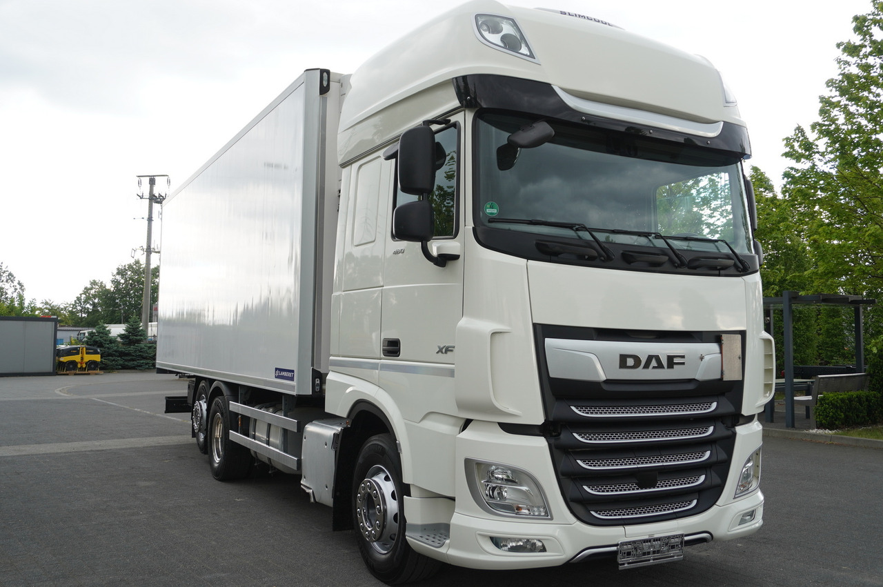 DAF XF 480 EURO 6/ 2021 / Lamberet Refrigerator / Carrier Vector 1550 - Chladirenské nákladné vozidlo: obrázok 4 DAF XF 480 EURO 6/ 2021 / Lamberet Refrigerator / Carrier Vector 1550 - Chladirenské nákladné vozidlo: obrázok 4