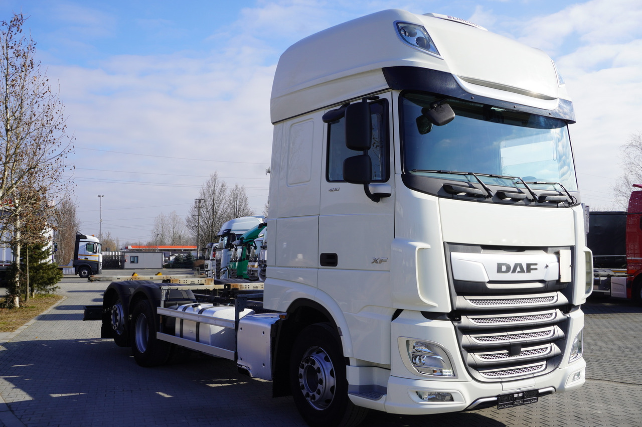 DAF XF 480 SSC / 6x2 / BDF / standard / 380 tho.km - Podvozek s kabinou: obrázok 3 DAF XF 480 SSC / 6x2 / BDF / standard / 380 tho.km - Podvozek s kabinou: obrázok 3