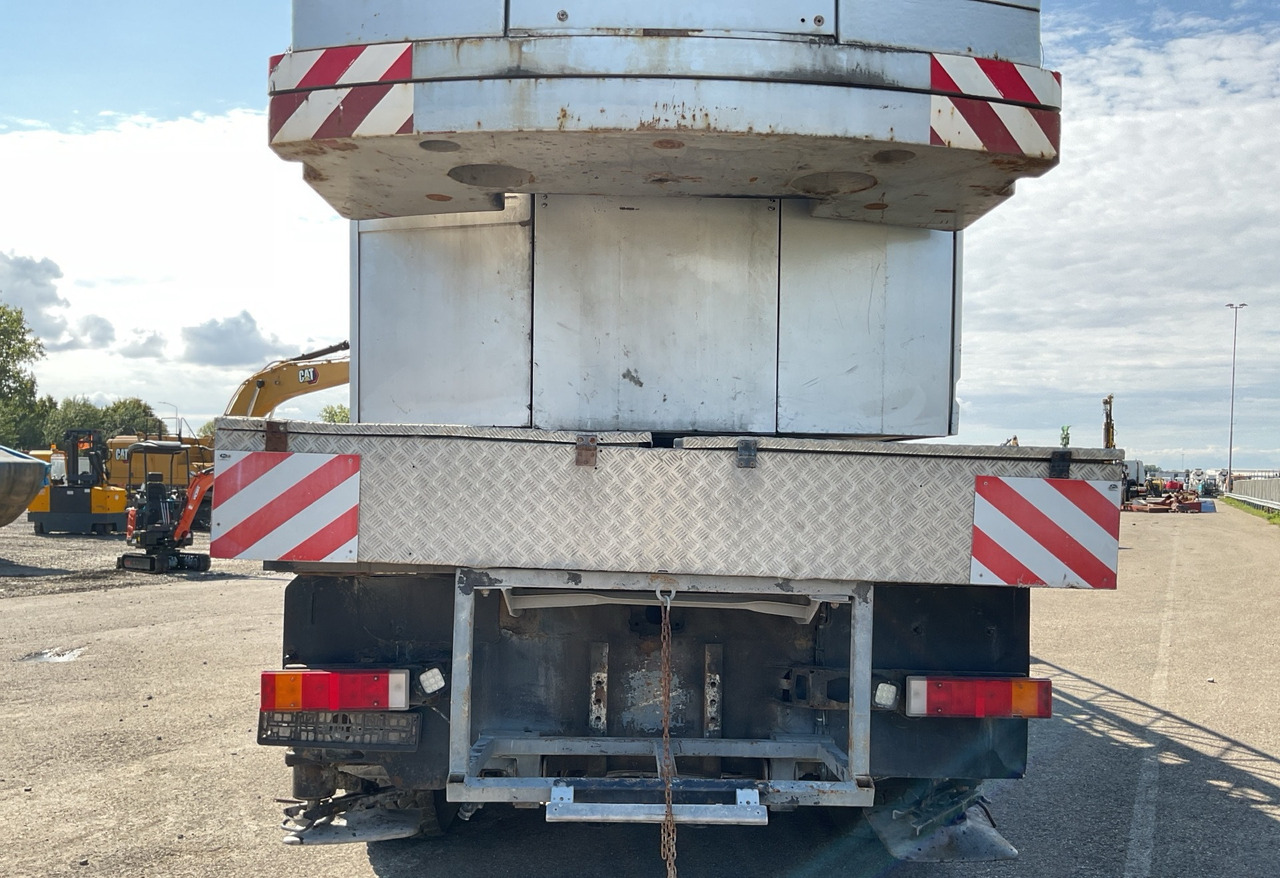 FAUN ATF65G-4 all terrain crane / 65 t cap. / 44 m reach - Žeriav pre všetky terény: obrázok 3 FAUN ATF65G-4 all terrain crane / 65 t cap. / 44 m reach - Žeriav pre všetky terény: obrázok 3