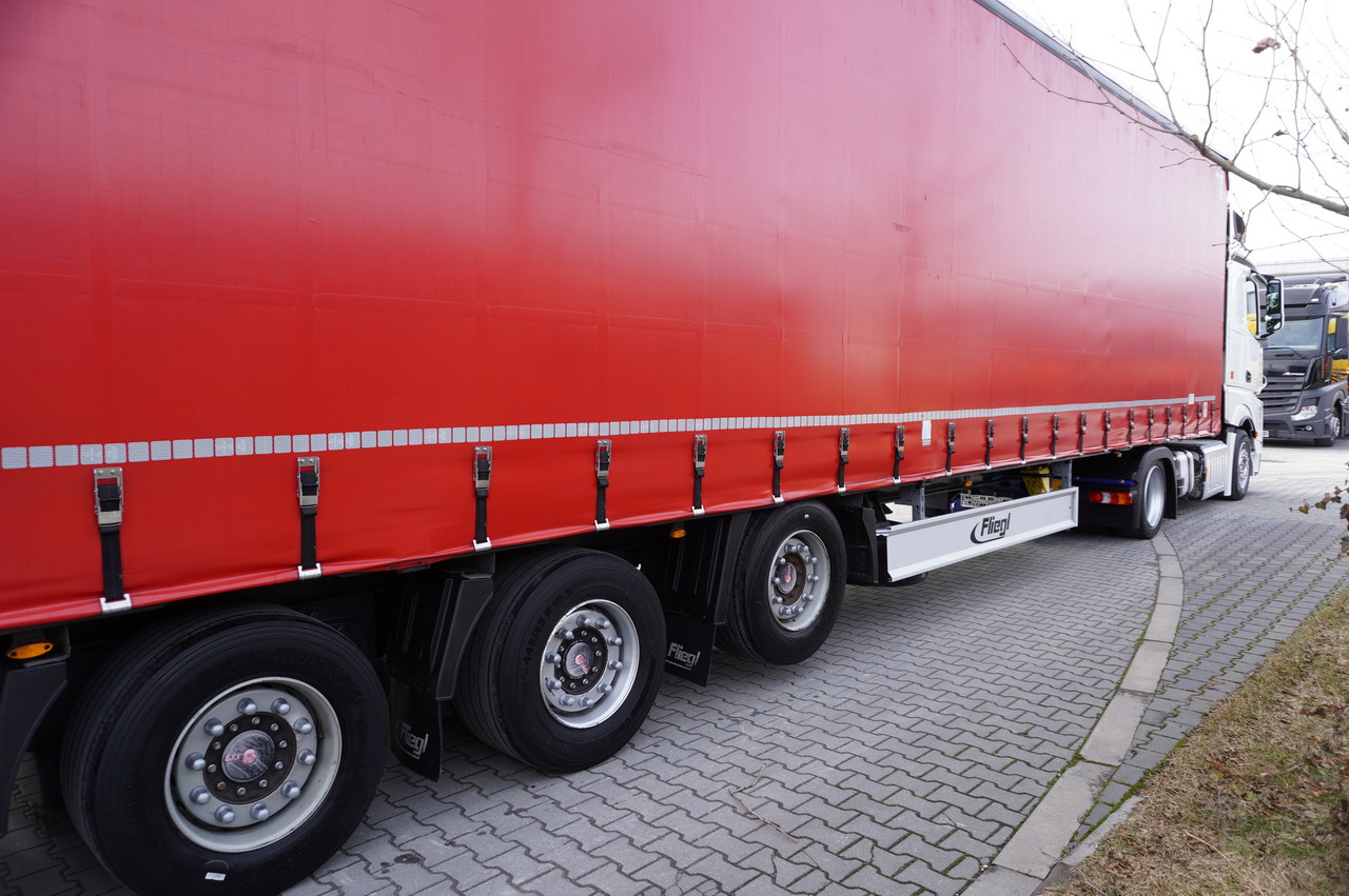 FLIEGL SDS 01 Coilmulde semi-trailer - Plachtový náves: obrázok 4 FLIEGL SDS 01 Coilmulde semi-trailer - Plachtový náves: obrázok 4