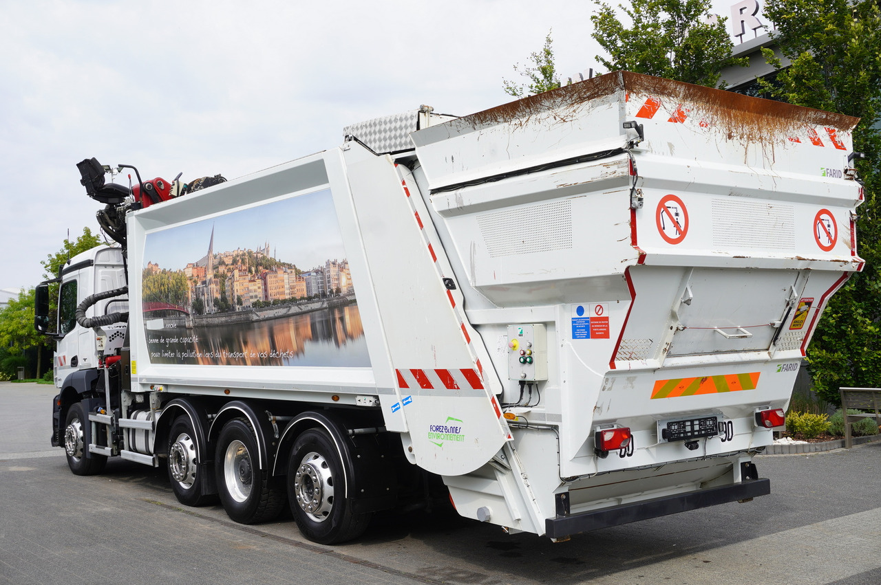 Farid Industrie RCV T1SM-23 garbage truck body - Výmenná nadstavba na prevoz odpadu pre Podvozek s kabinou: obrázok 3 Farid Industrie RCV T1SM-23 garbage truck body - Výmenná nadstavba na prevoz odpadu pre Podvozek s kabinou: obrázok 3