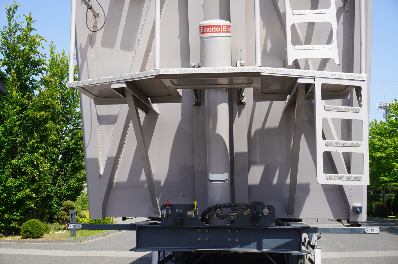 Náves sklápěcí GRAS GS tipper / 52 m3 semi-trailer! / 2023 / 3 units: obrázok 8 Náves sklápěcí GRAS GS tipper / 52 m3 semi-trailer! / 2023 / 3 units: obrázok 8