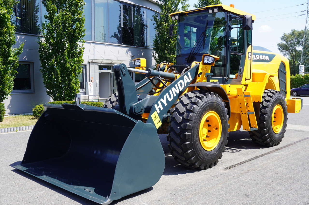 HYUNDAI HL940A articulated loader / year 2021 / weight 13.5t year of production 2021 - Kolesový nakladač: obrázok 4 HYUNDAI HL940A articulated loader / year 2021 / weight 13.5t year of production 2021 - Kolesový nakladač: obrázok 4