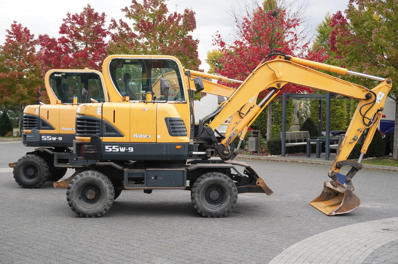 Hyundai Robex 55W-9 Wheeled Excavator 5.5t / 2pcs - Rýpadlo: obrázok 3 Hyundai Robex 55W-9 Wheeled Excavator 5.5t / 2pcs - Rýpadlo: obrázok 3