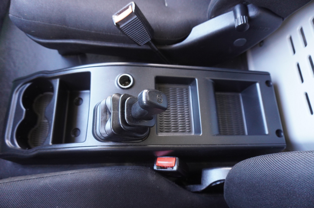 Leasing IVECO Eurocargo 120-190 / 160 thousand km !!! / Box 18 EPAL / Dhollandia lift 1500 kg IVECO Eurocargo 120-190 / 160 thousand km !!! / Box 18 EPAL / Dhollandia lift 1500 kg: obrázok 13