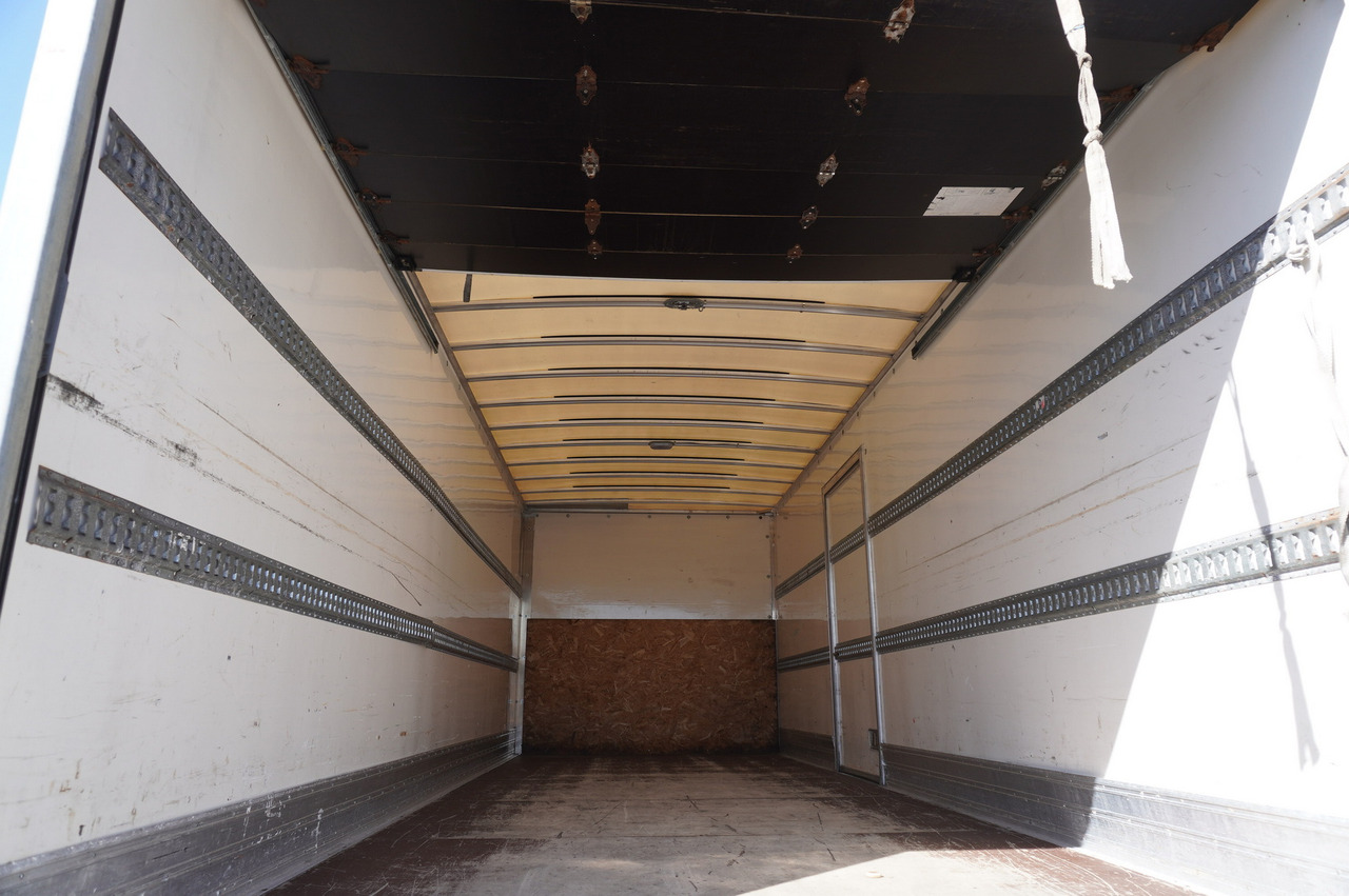 IVECO Eurocargo 120-190 / 160 thousand km !!! / Box 18 EPAL / Dhollandia lift 1500 kg - Skříňový nákladní auto: obrázok 5 IVECO Eurocargo 120-190 / 160 thousand km !!! / Box 18 EPAL / Dhollandia lift 1500 kg - Skříňový nákladní auto: obrázok 5