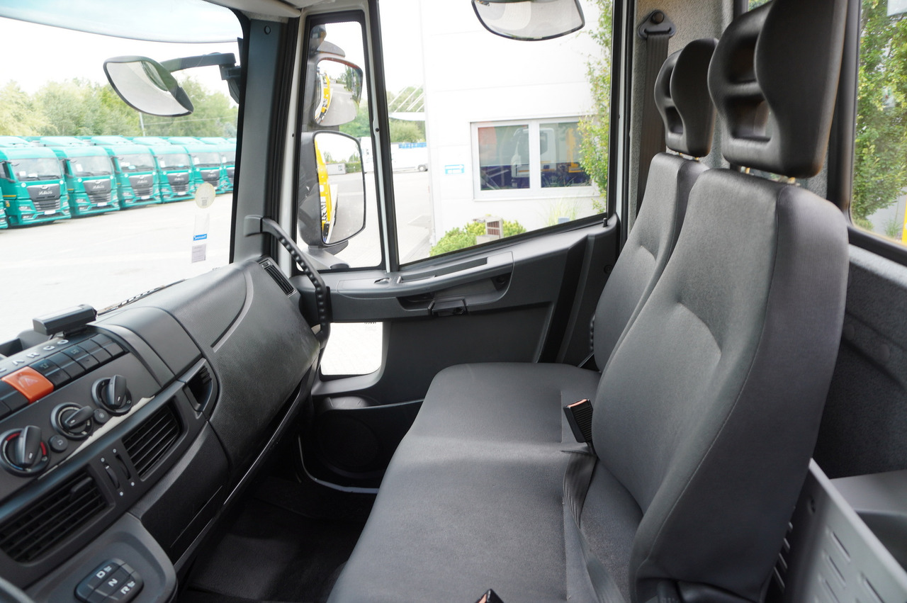 Leasing IVECO Eurocargo 160-210 / 75,000 km! / OMARS lowered tow truck platform / Fork IVECO Eurocargo 160-210 / 75,000 km! / OMARS lowered tow truck platform / Fork: obrázok 27