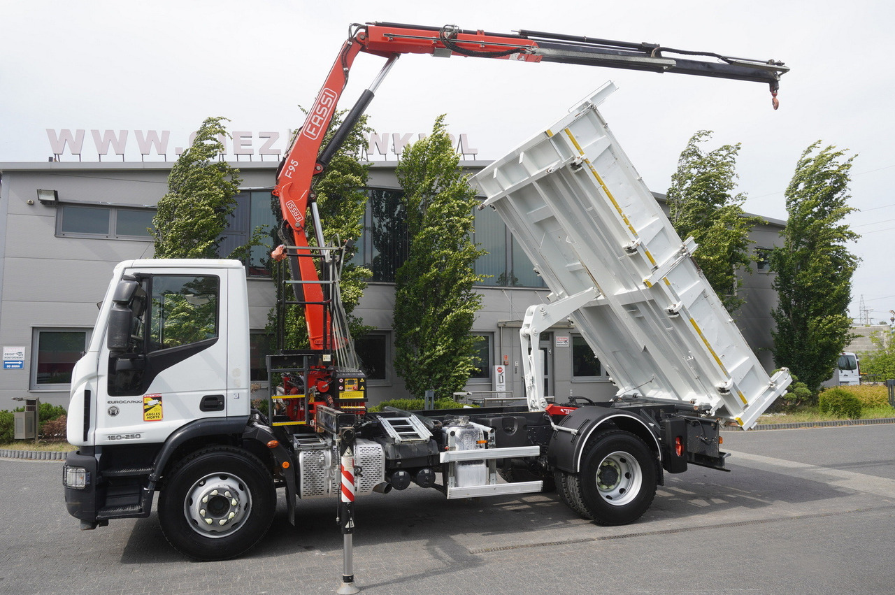 IVECO Eurocargo 160-250 / Fassi F95 crane / 120 tho. km / 3-sided tipper - Sklápač, Auto s hydraulickou rukou: obrázok 4 IVECO Eurocargo 160-250 / Fassi F95 crane / 120 tho. km / 3-sided tipper - Sklápač, Auto s hydraulickou rukou: obrázok 4