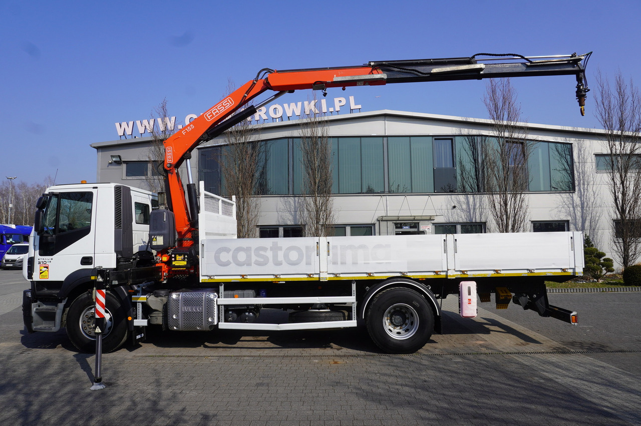 IVECO STRALIS 310 E6 / HDS FASSI 155 6.2 T / 250 thousand km - Valníkový/ Plošinový nákladný automobil, Auto s hydraulickou rukou: obrázok 4 IVECO STRALIS 310 E6 / HDS FASSI 155 6.2 T / 250 thousand km - Valníkový/ Plošinový nákladný automobil, Auto s hydraulickou rukou: obrázok 4