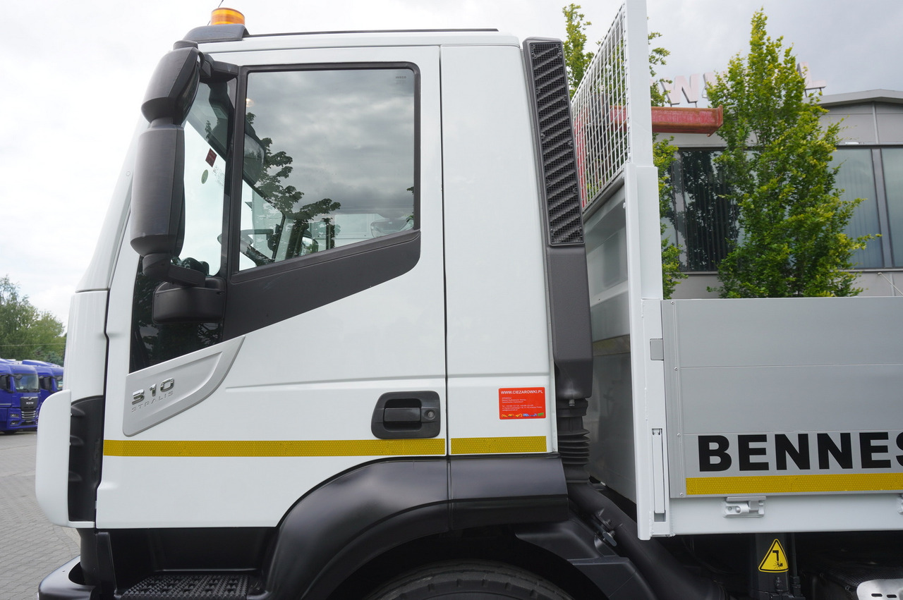Valníkový/ Plošinový nákladný automobil, Auto s hydraulickou rukou Iveco Stralis 310 / 34 tho km !!! / FASSI 4 Tons 400 MTH! / Flatbed: obrázok 23