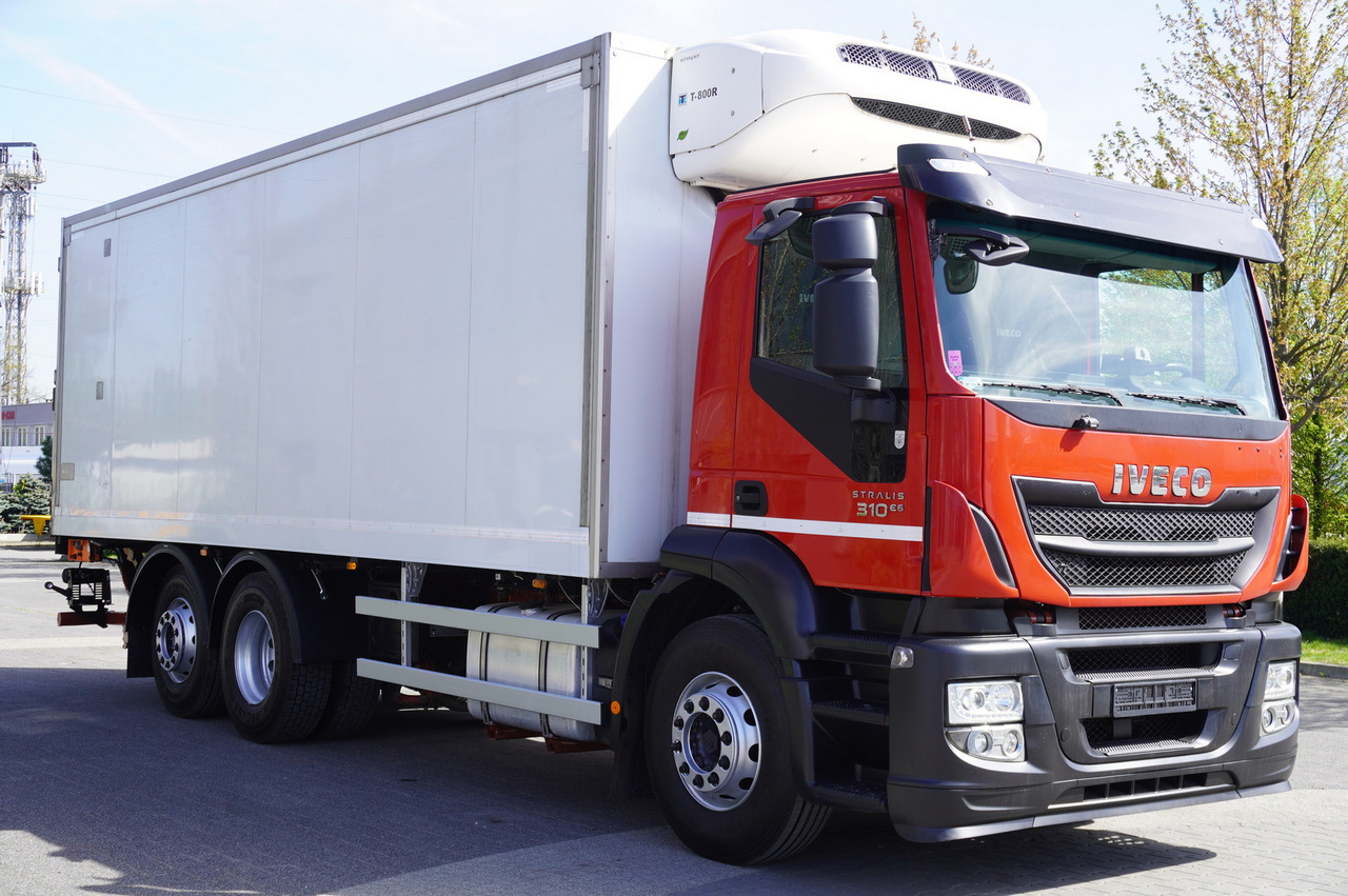 Iveco Stralis 310 6×2 E6 Refrigerator/ ATP/FRC / 18 pallets / Tail lift - Chladirenské nákladné vozidlo: obrázok 5 Iveco Stralis 310 6×2 E6 Refrigerator/ ATP/FRC / 18 pallets / Tail lift - Chladirenské nákladné vozidlo: obrázok 5