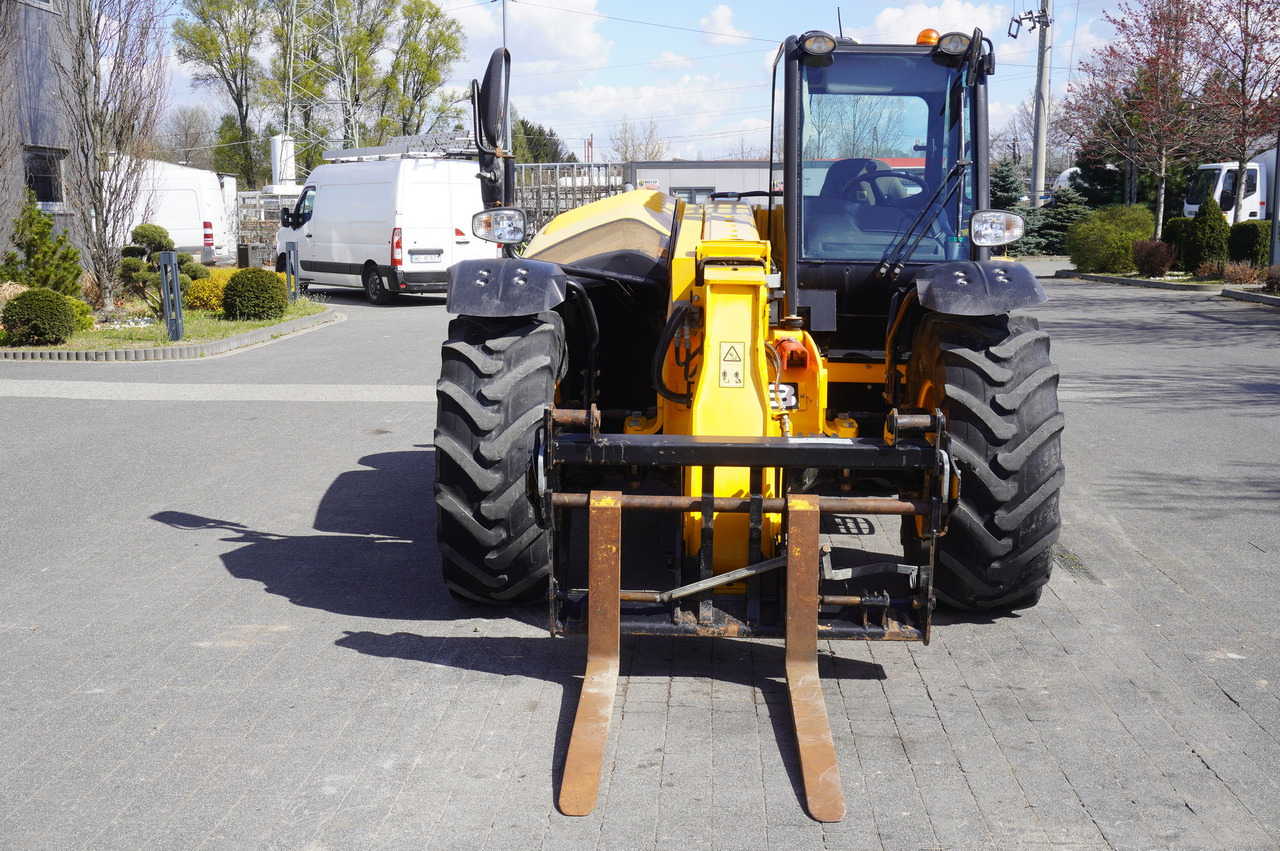 JCB 526-56 AGRI Plus / 5.6 m telescopic loader / joystick - Kolesový nakladač: obrázok 2 JCB 526-56 AGRI Plus / 5.6 m telescopic loader / joystick - Kolesový nakladač: obrázok 2